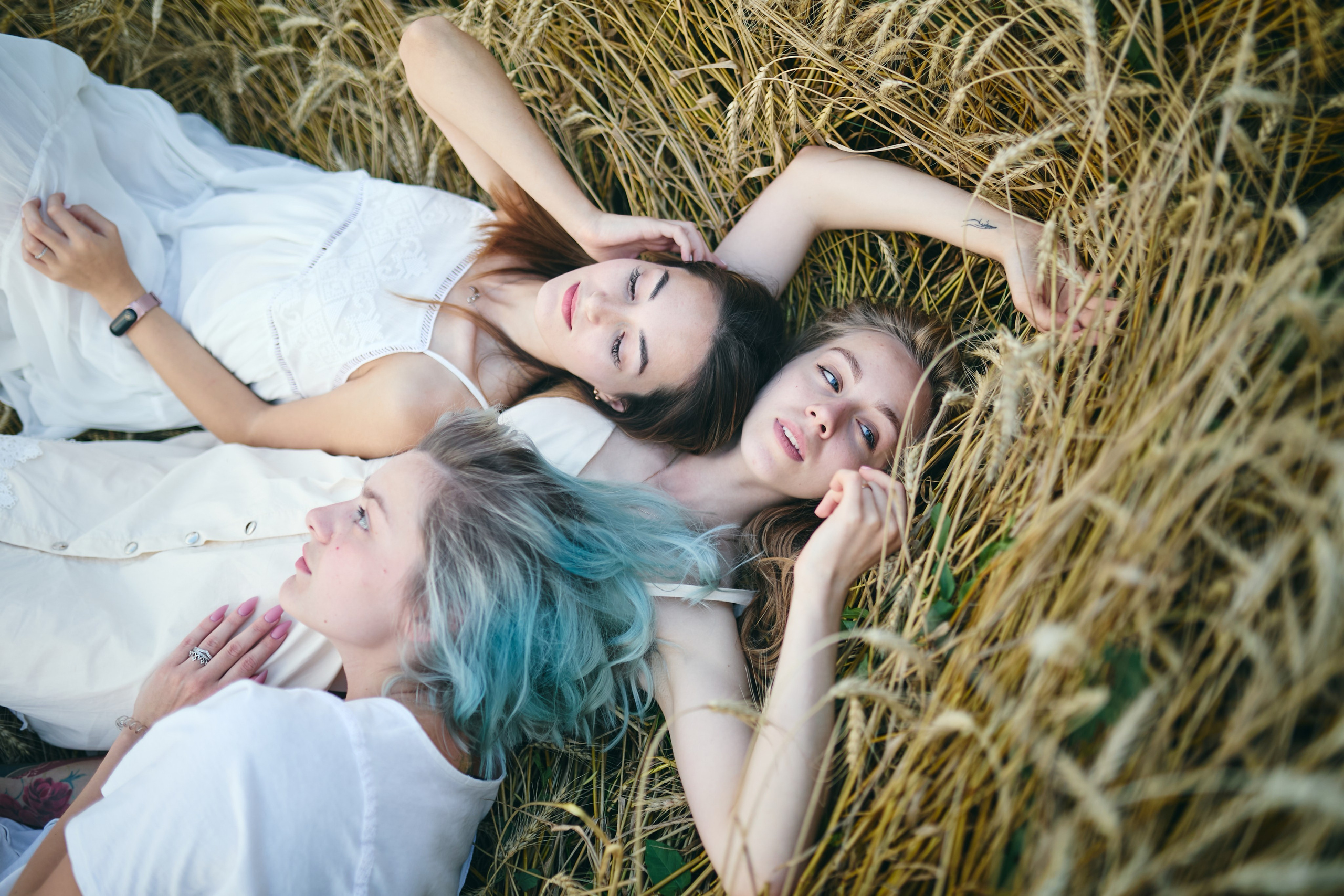 Аня, Лена и Арина. Фотограф София Комкина