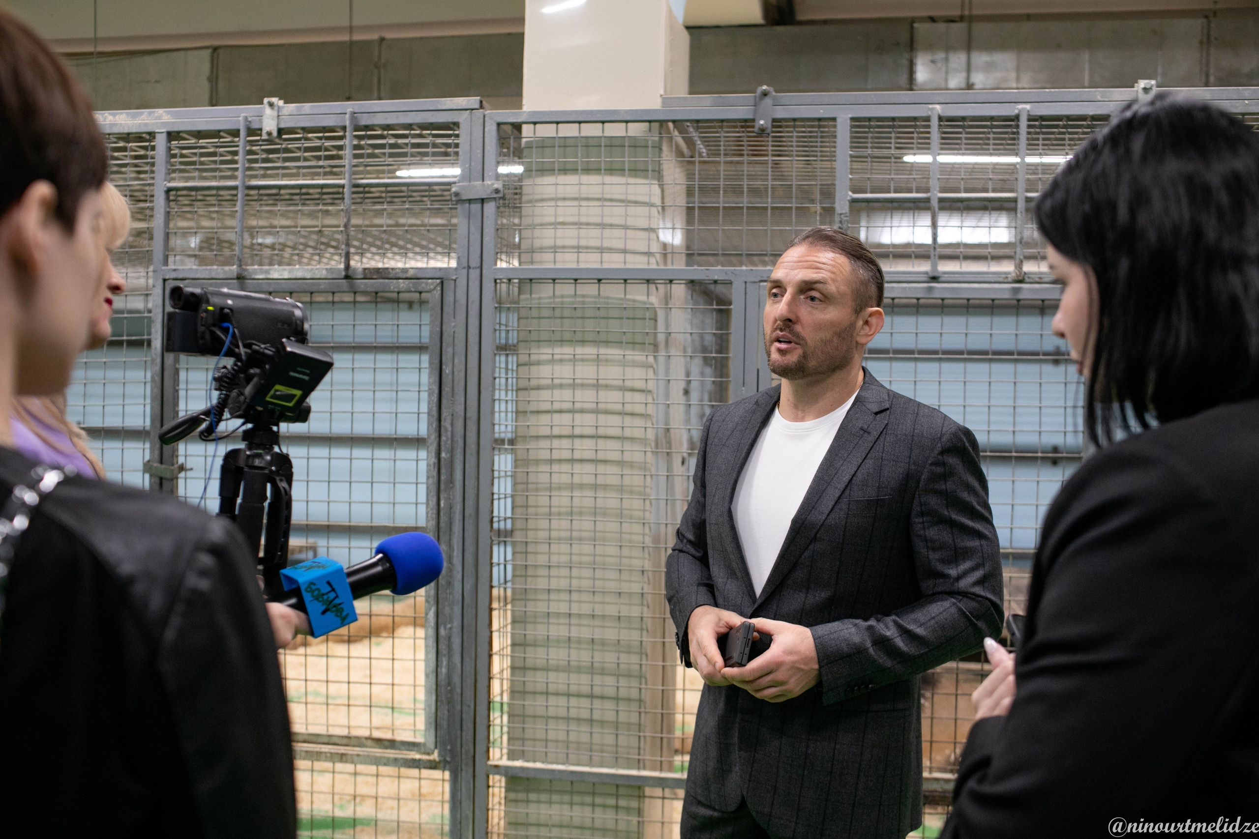 В закулисье у братьев Запашных. Art photographer Nino