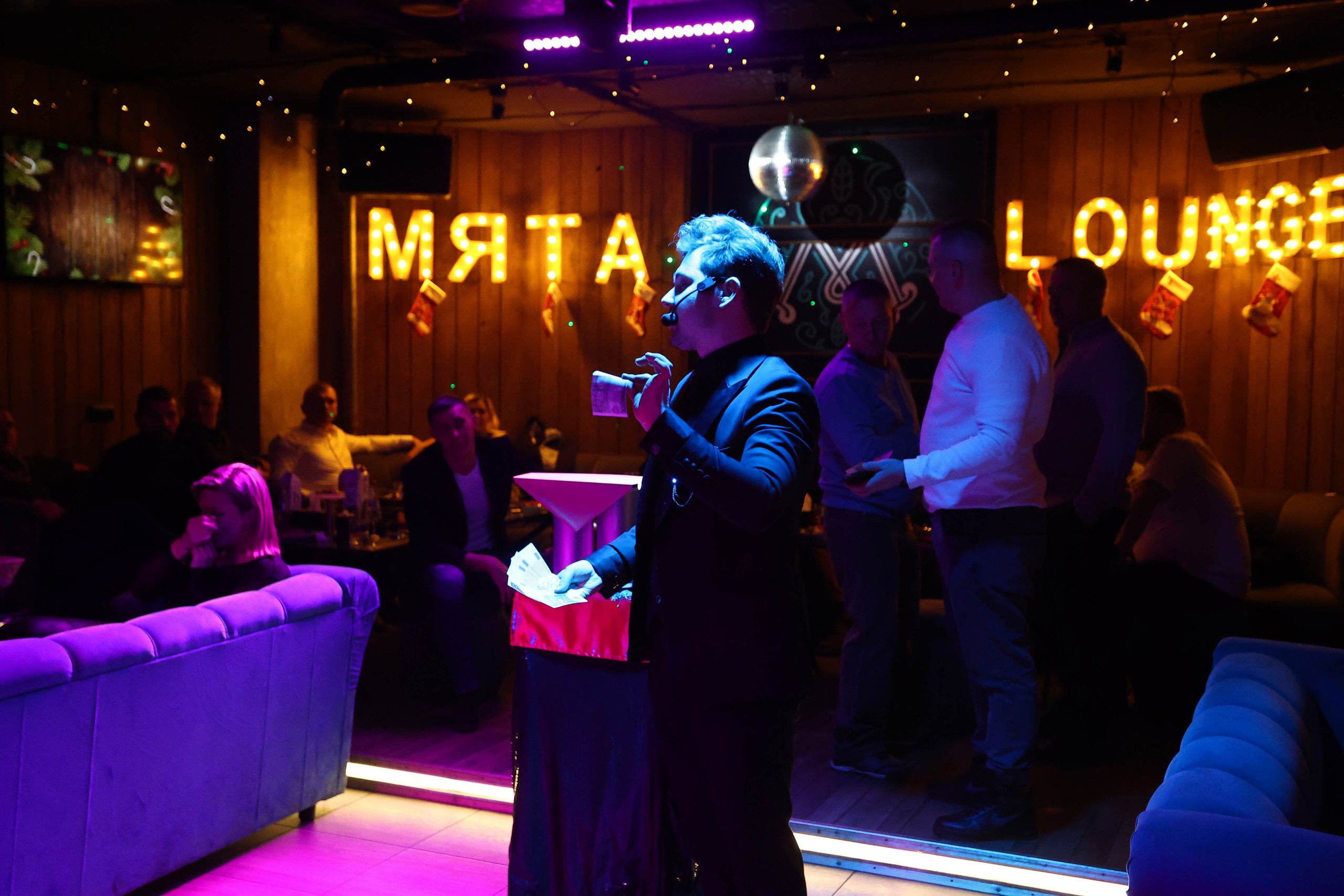 15/12/23 Новогоднее караоке в Мята Спортивная. Мята Спортивная — Кальянная, караоке, бар в Минске