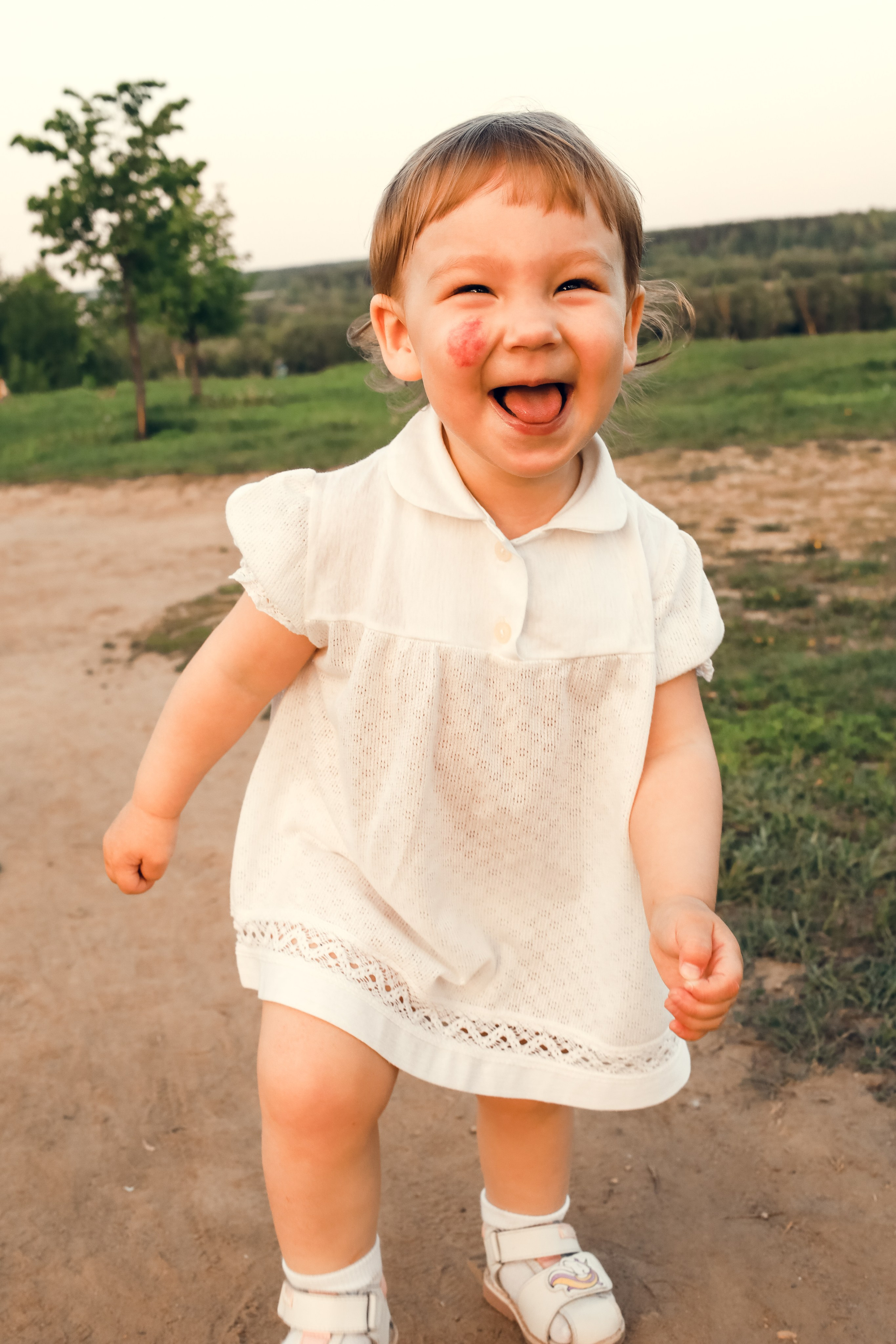 Света и Вероничка. Фотограф в городе Коломна Оксана Трунова
