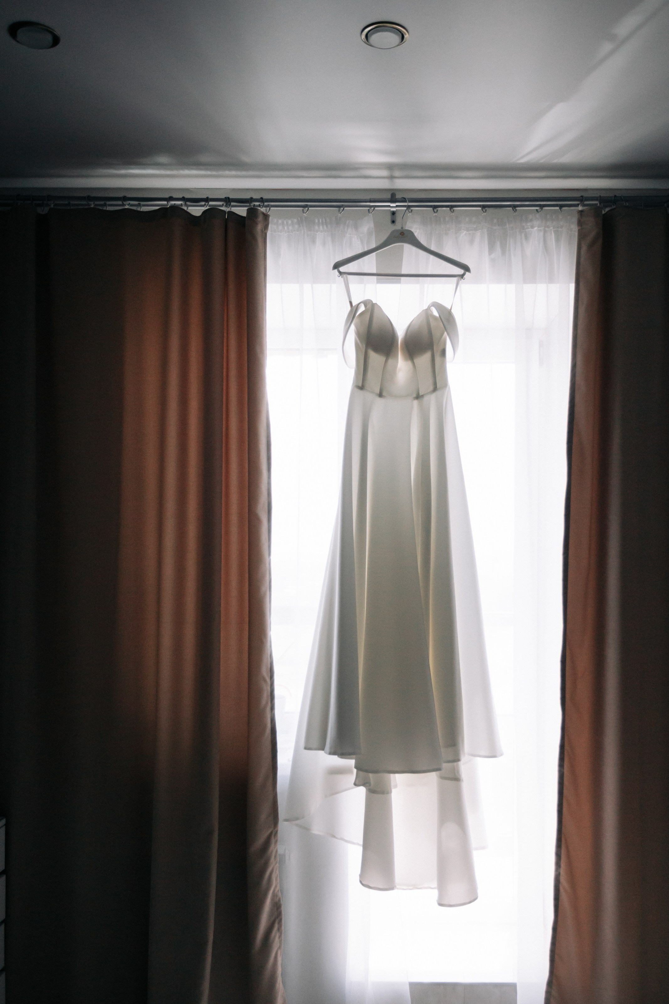 Саша & Валя. Свадебный и портретный фотограф в Омске Антон Карев