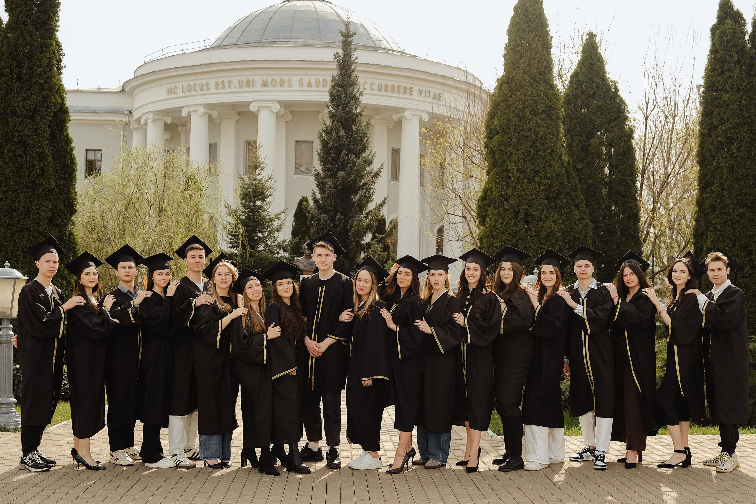 Групповой портрет: Выпускники КФУ. Обо мне