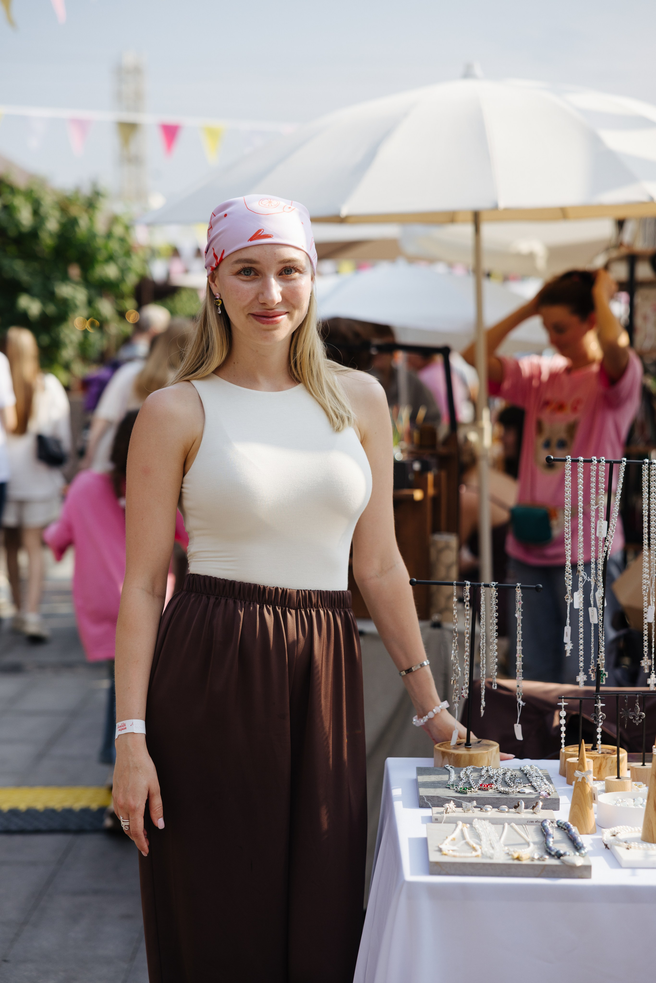 7–8 июня 2025 в пространстве «Три вокзала. Депо» / День 1 / фото Валерий Белобеев. Фотоотчеты «Ламбада-маркета»