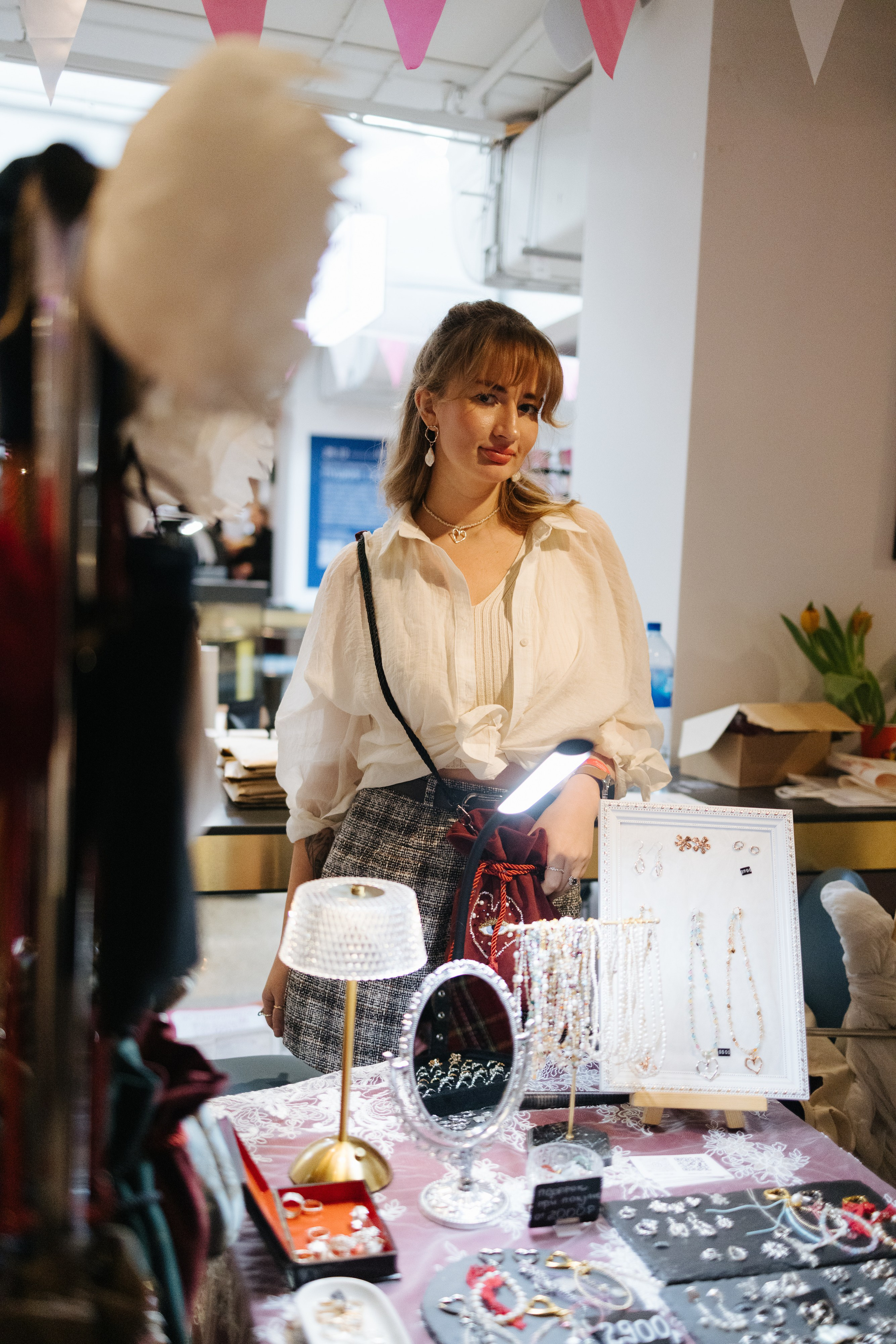 7–8 марта 2025 в пространстве «Три вокзала. Депо» / День 2 / фото Валерий Белобеев. Фотоотчеты «Ламбада-маркета»