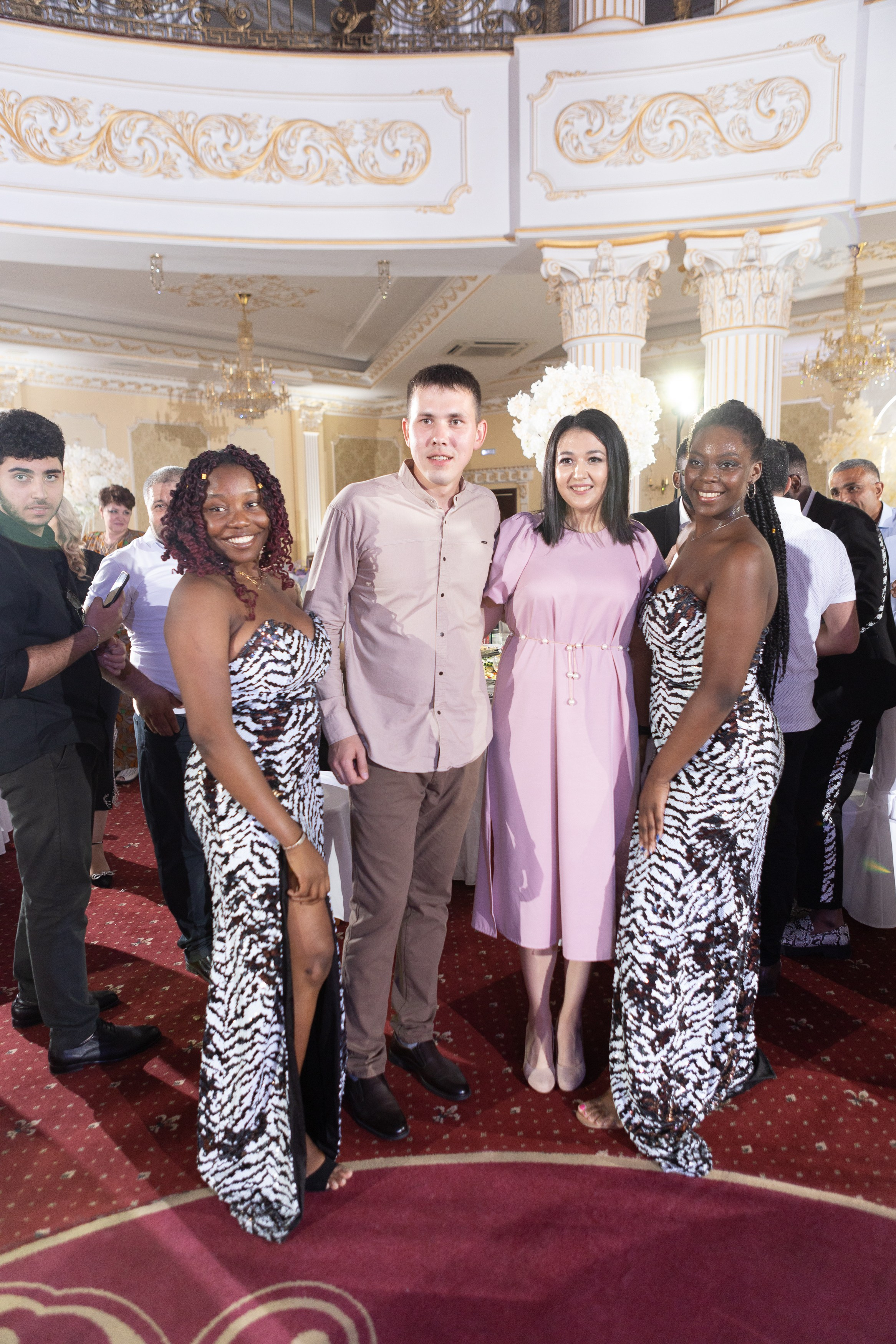 Свадебный фотограф Уфа — Руслан ГабдлисламовЖивые эмоции, красивые кадры, воспоминания на всю жизнь.Работаю по всей Республике Башкортоста. Свадебный фотограф Уфа Руслан Габдлисламов