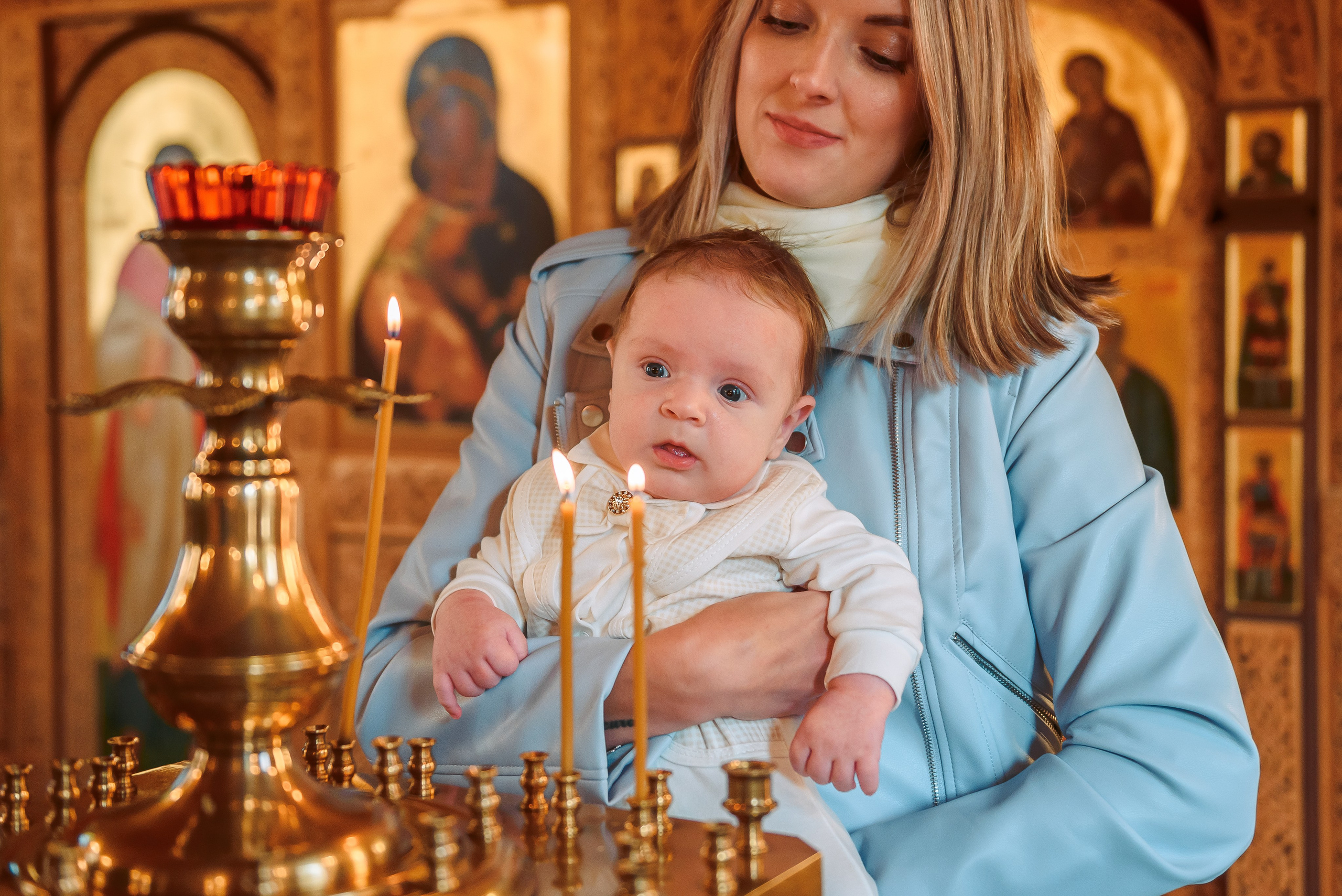 Крещение в Храме иконы Божией Матери Неупиваемая Чаша. Свадебный и семейный фотограф в Москве Юлия Винник