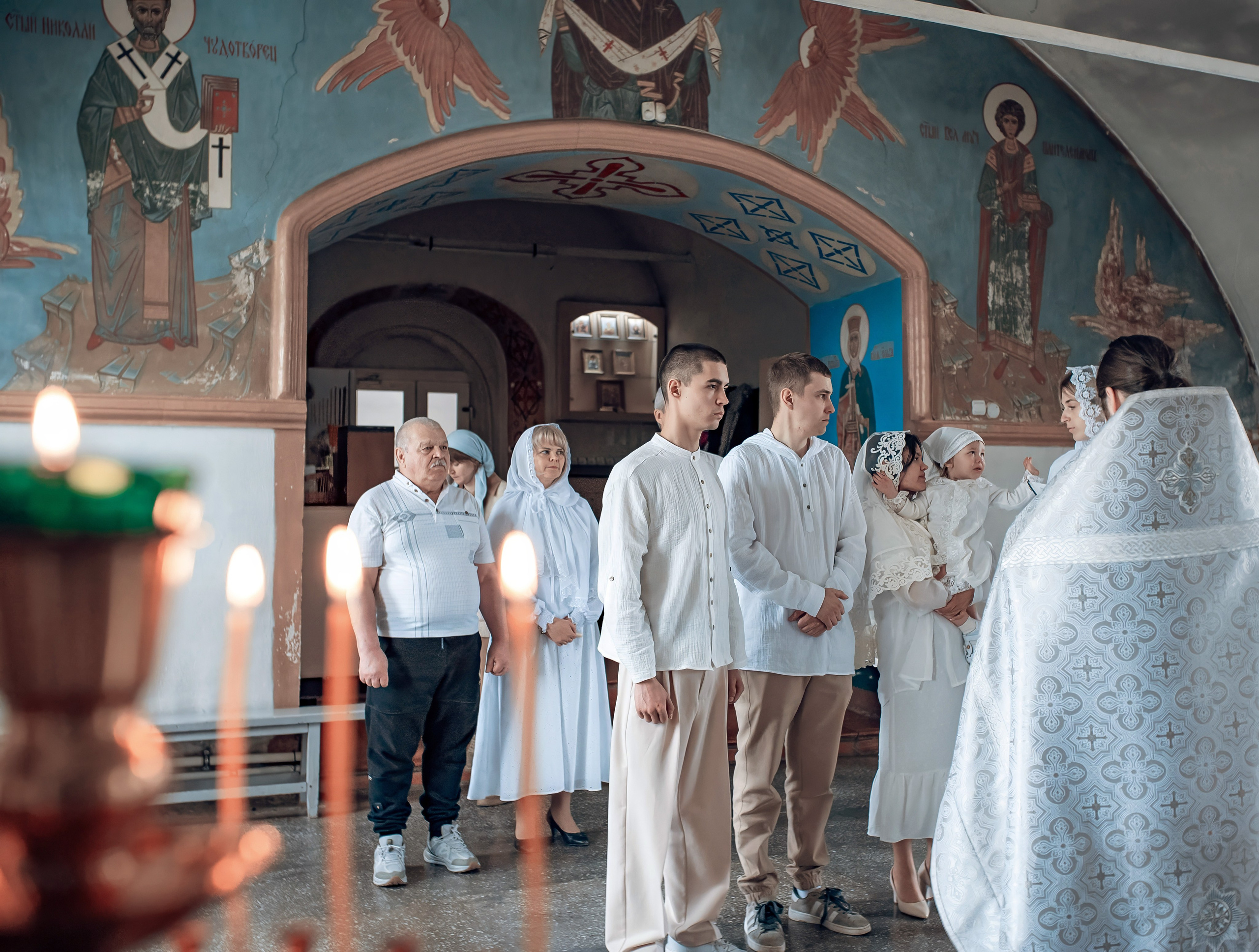 Крещение Машеньки в Свято-Троицком соборе Емельяново. Фотографы крещения/венчания  Красноярск Татьяна и Вячеслав Переваловы