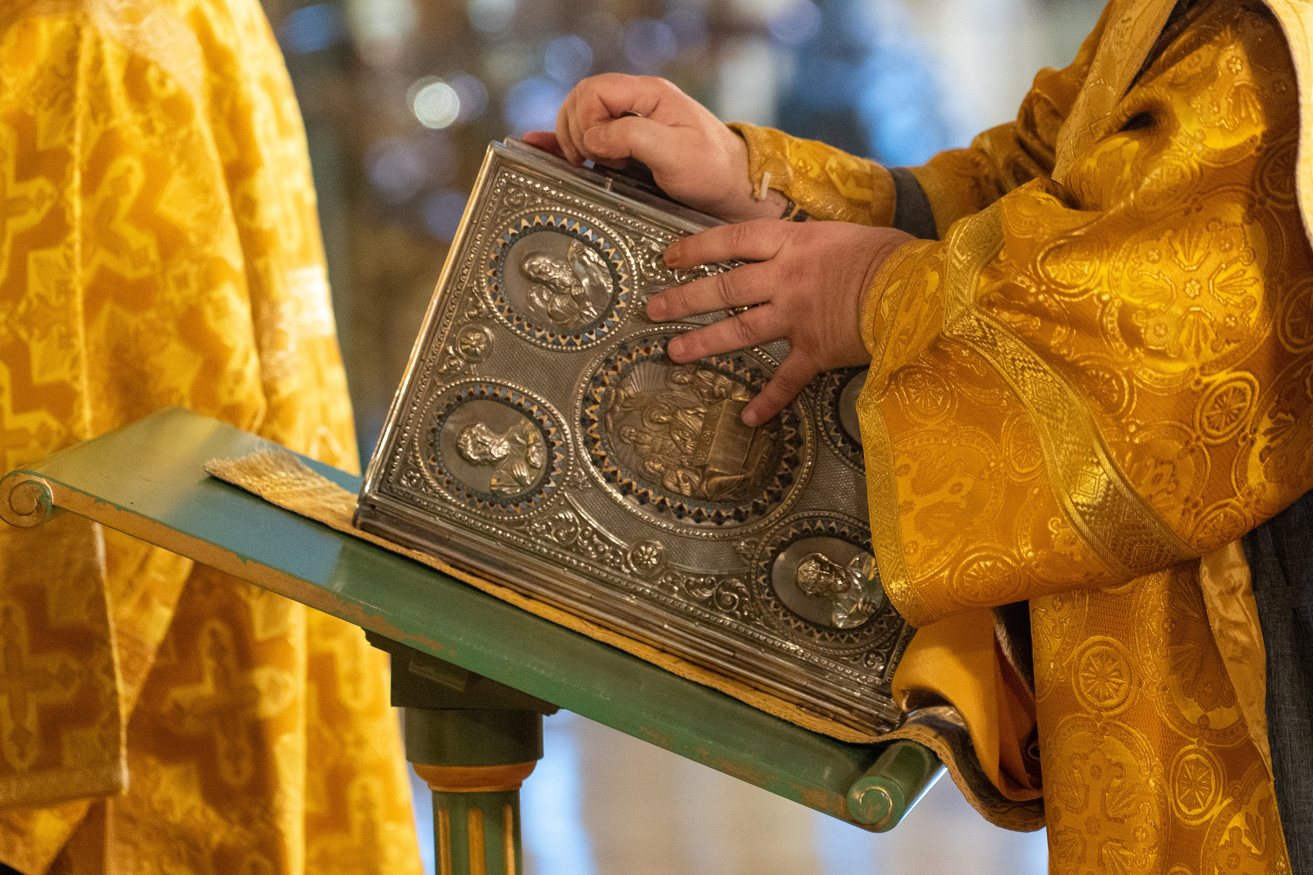 По плоти Обрезание Господа Бога и Спаса нашего Иисуса Христа. Свт. Василия Великого, архиепископа Кесарии Каппадокийской. НИКОЛО-БОГОЯВЛЕНСКИЙ МОРСКОЙ СОБОР