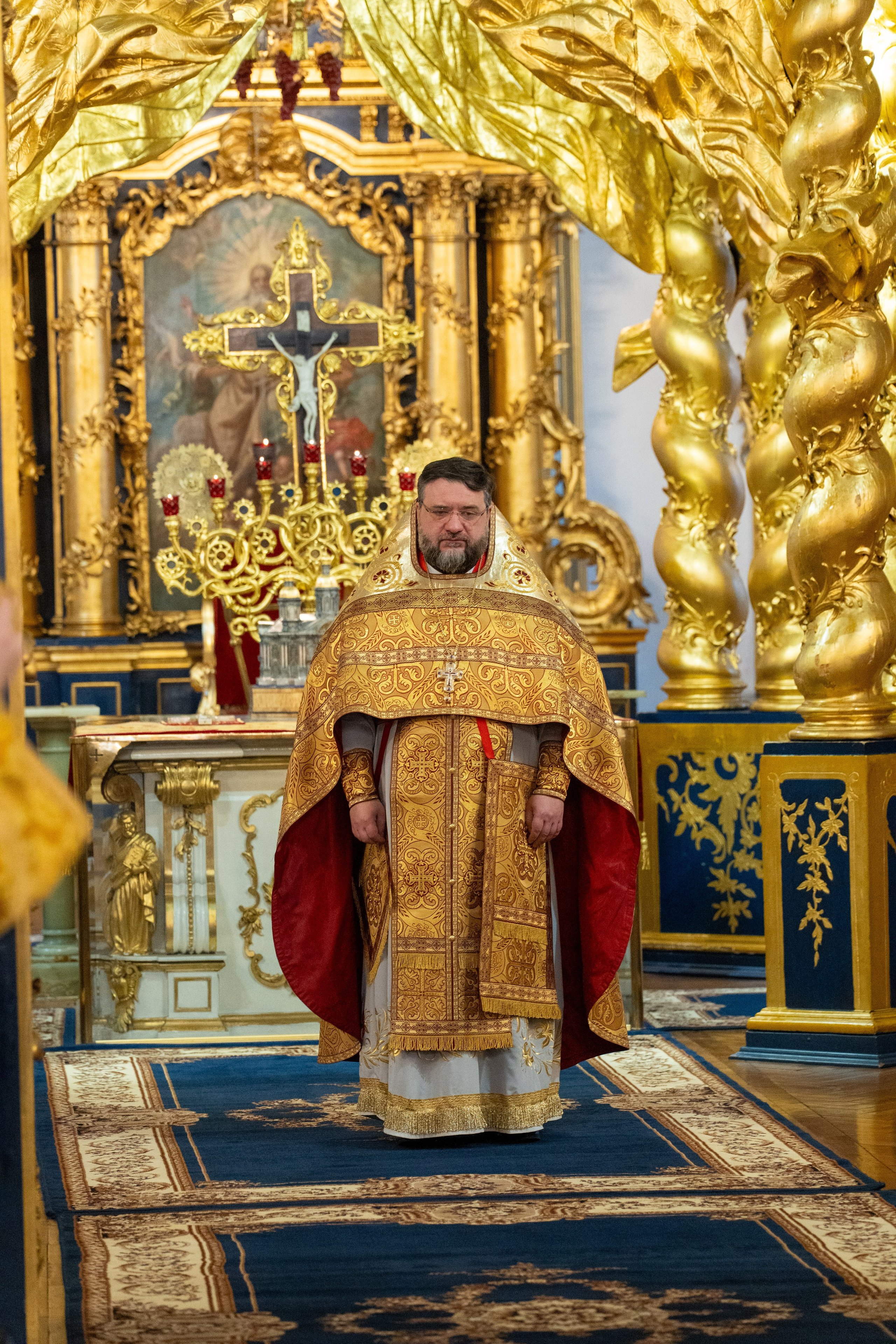 Неделя 30-я по Пятидесятнице, пред Рождеством Христовым, святых отец. Предпразднство Рождества Христова. Вмц. Анастасии Узорешительницы. НИКОЛО-БОГОЯВЛЕНСКИЙ МОРСКОЙ СОБОР