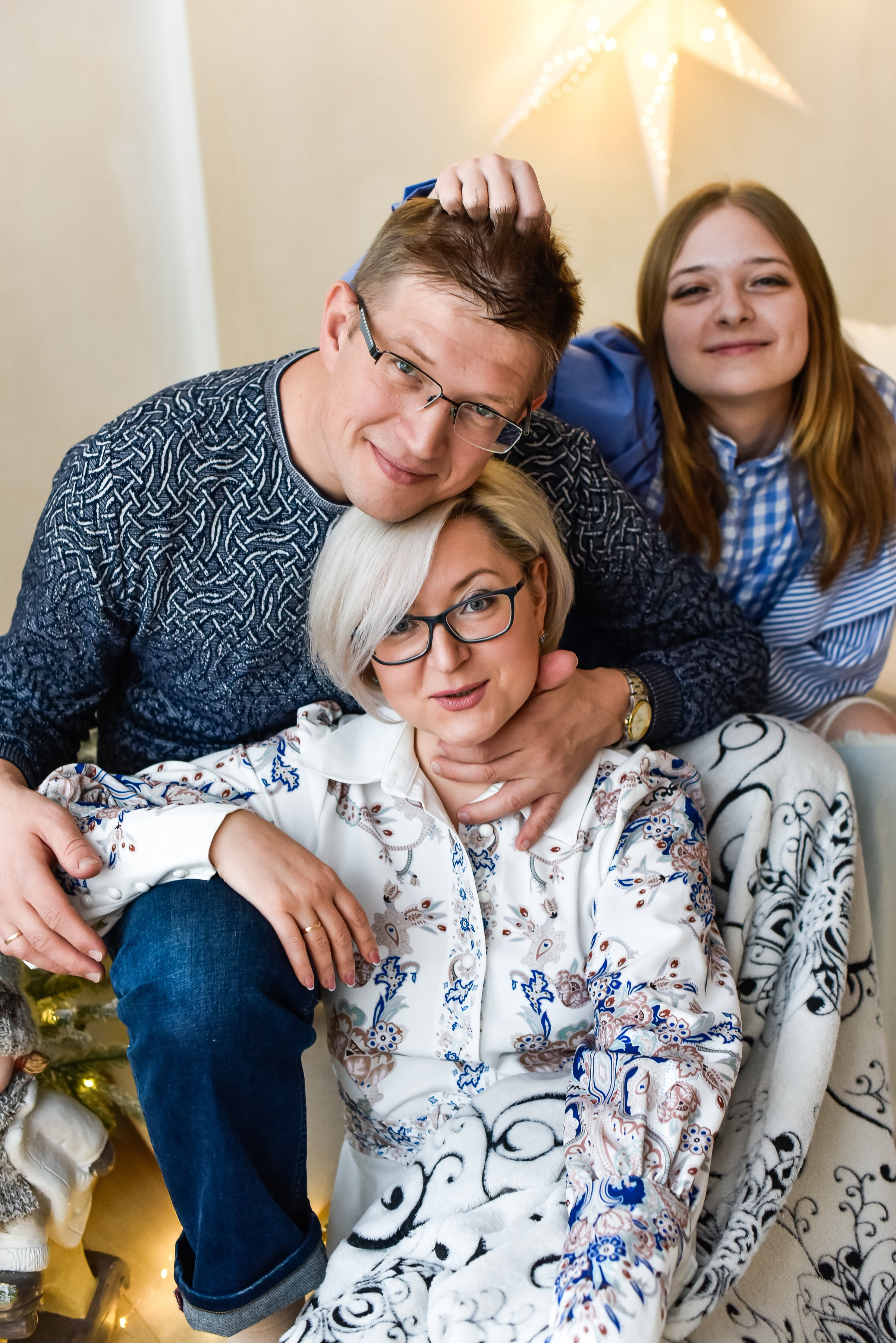 Семья Александра и его девочек)