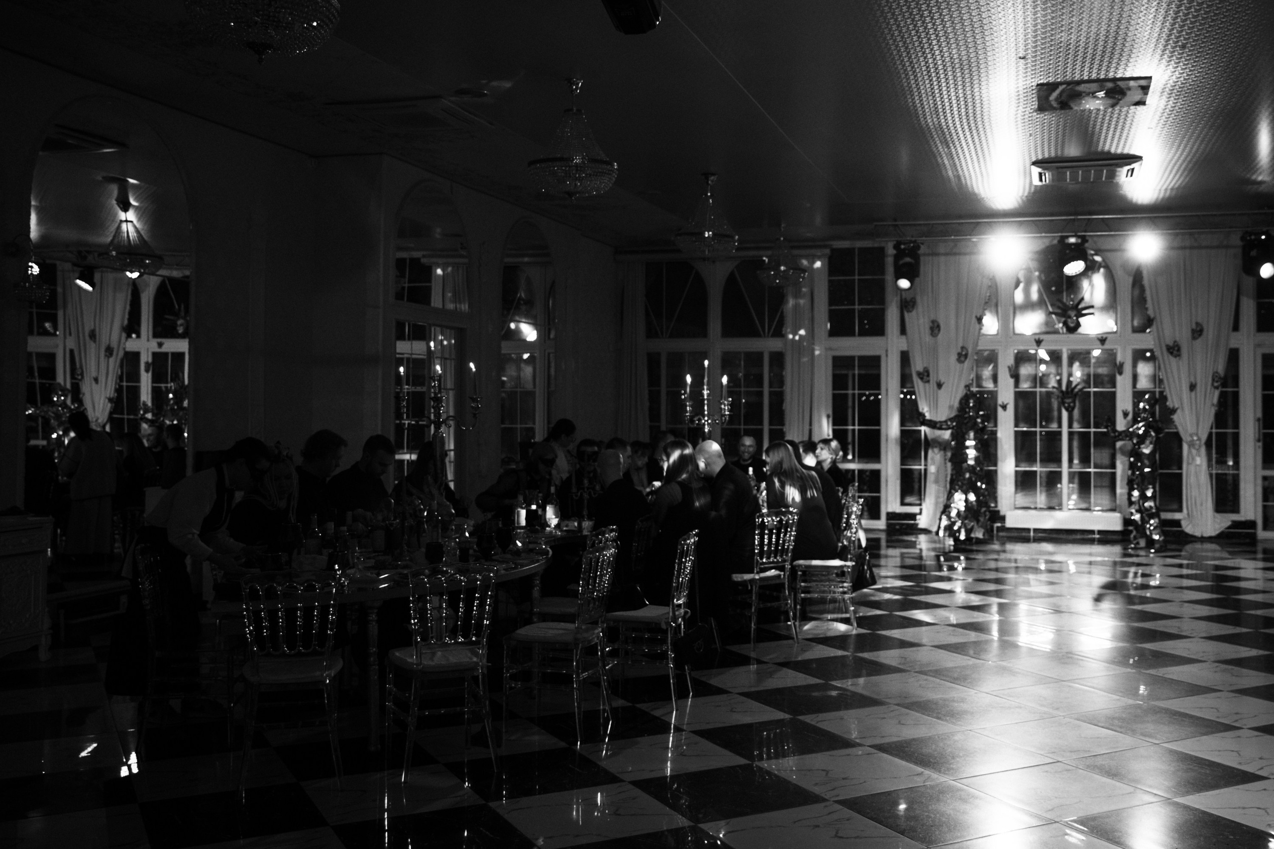 Камерный день рождения в ресторане «Bellagio». Свадебный и семейный фотограф Виолетта Сидельникова. Краснодар, Россия, Беларусь, Европа