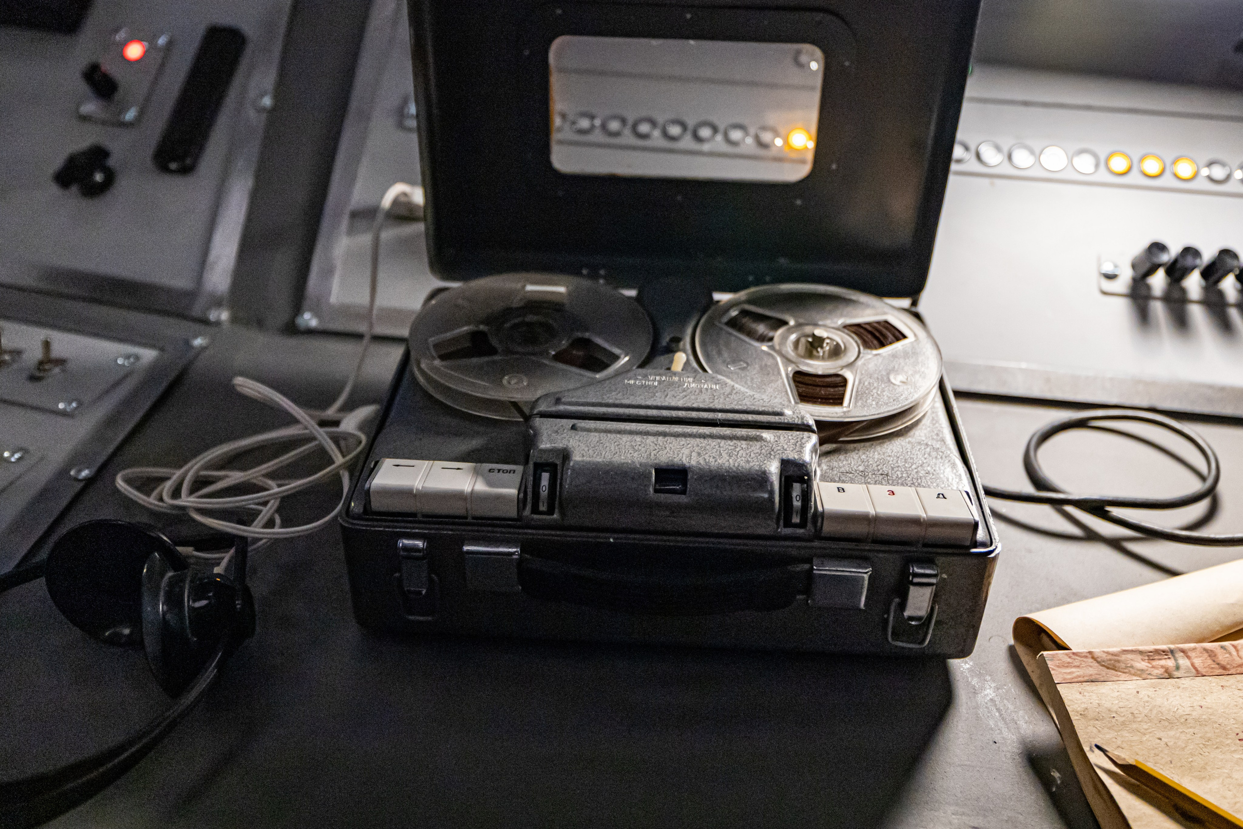 Выставка в павильоне АТОМ. Фотографирую жизнь! Московский фотограф волонтер