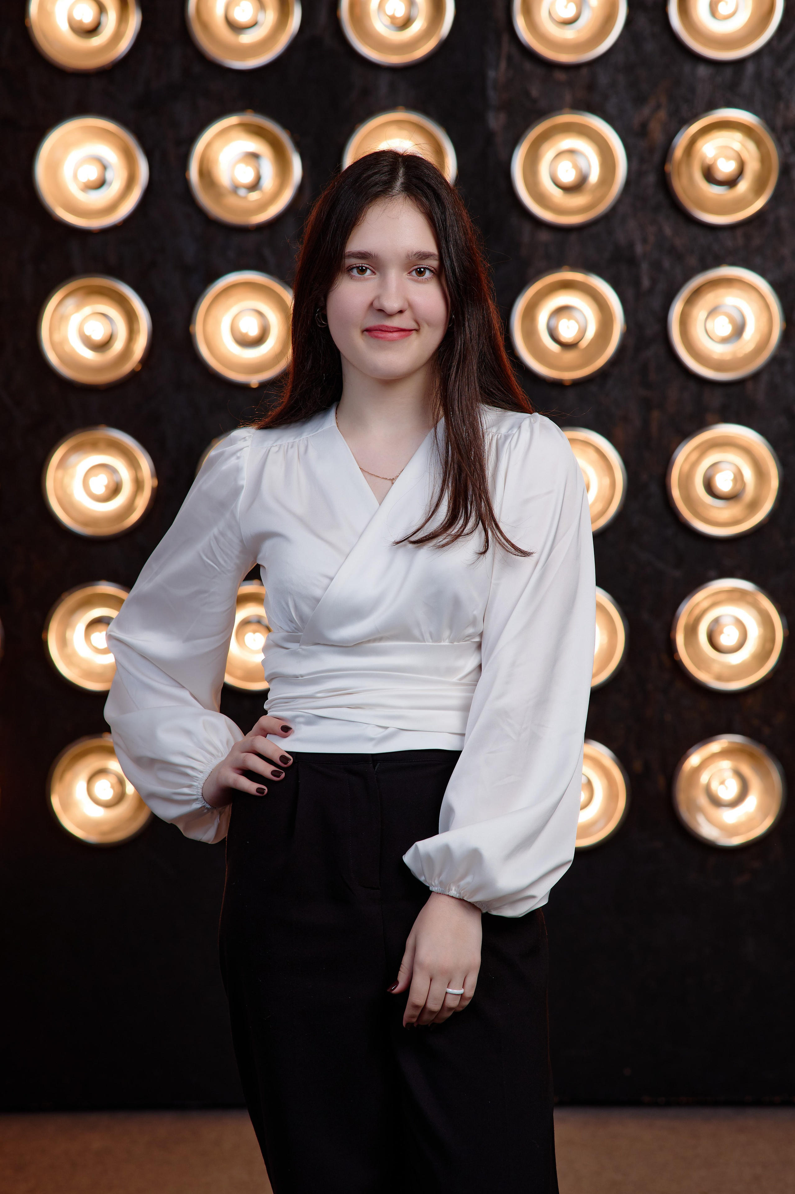 Выпускные портреты для выпускного альбома таганрог. Фотограф Выпускные альбомы Таганрог Сергей Коробченко