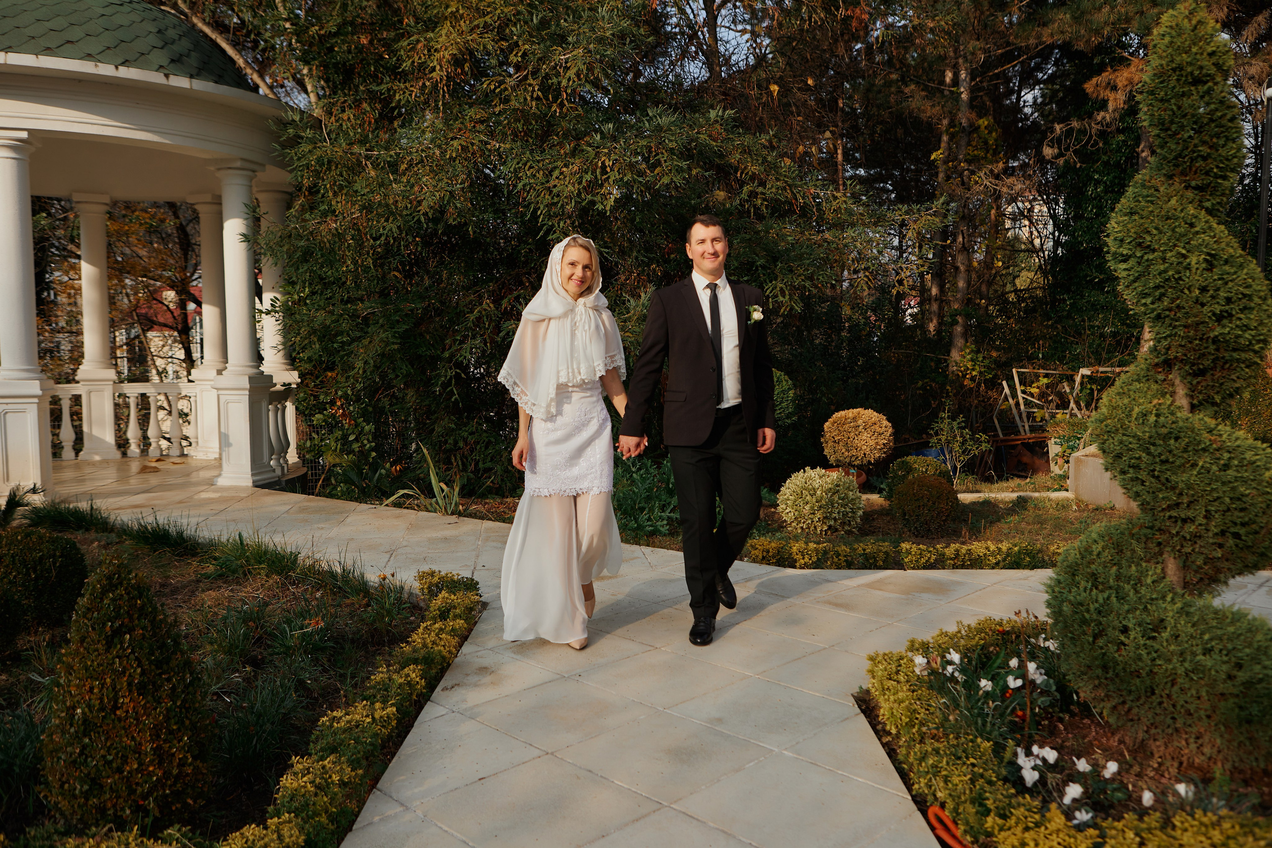 Свадебная фотосессия в Сочи. Фотограф Сочи-Красная поляна. Свадебный и семейный фотограф в Сочи-Красной поляне Ларионова Анна