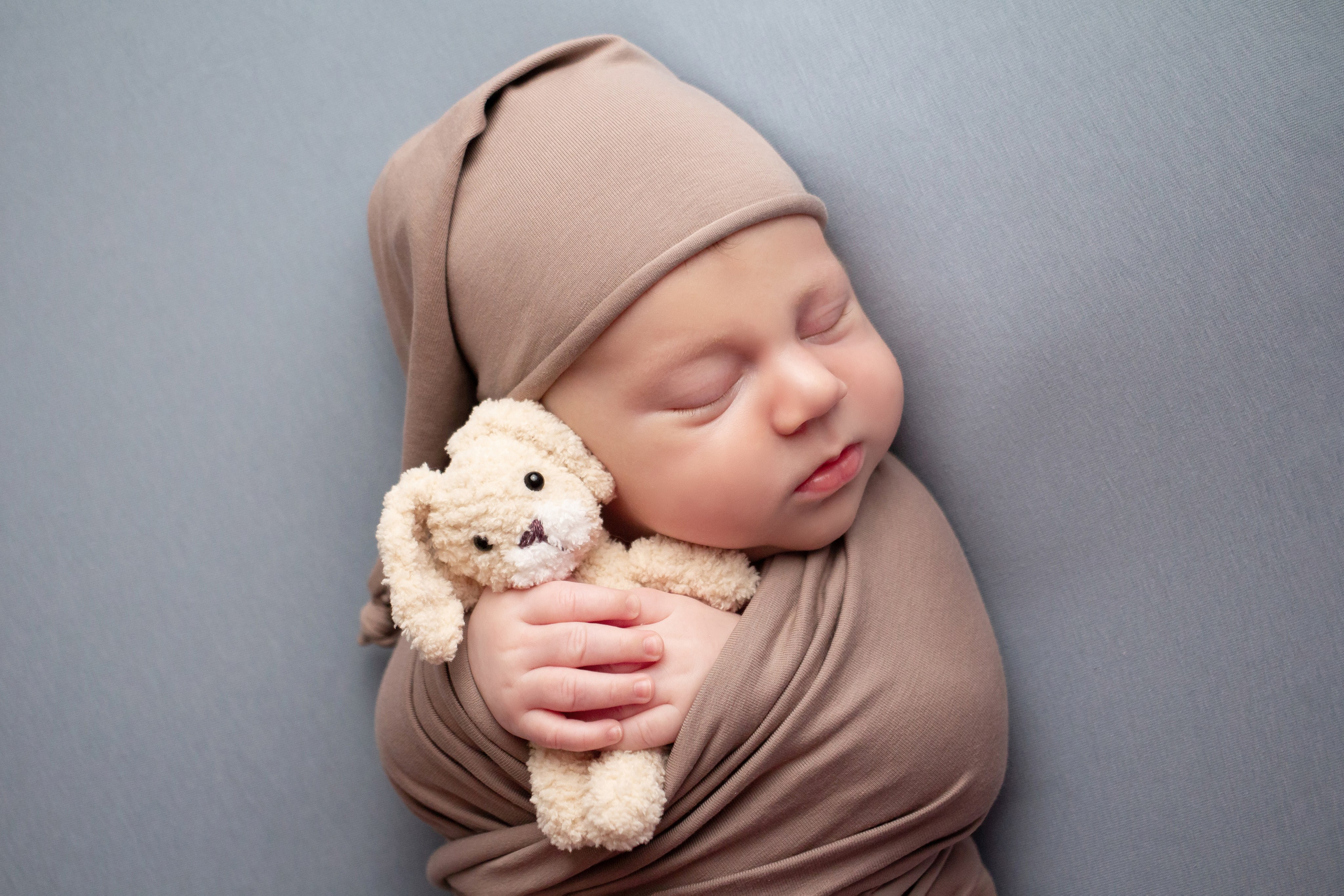 Классический стиль newborn. Фотограф новорождённых Анапа Елена Кушнарь