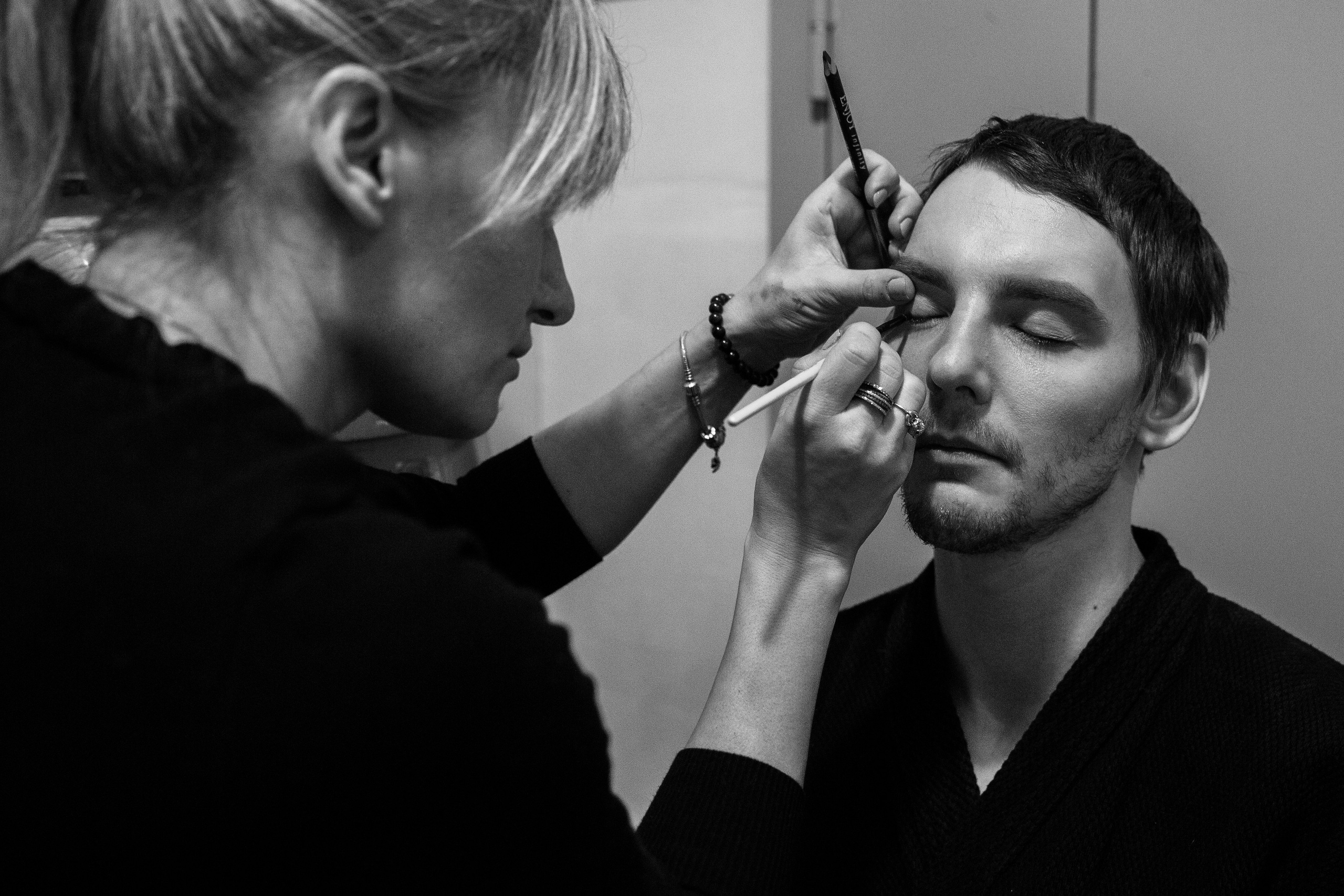 ФК Вахтанг Каландадзе. Ольга Пилант. АРТ, бэкстейдж, свадебная и семейная фотография, городской портрет, интерьерная фотография