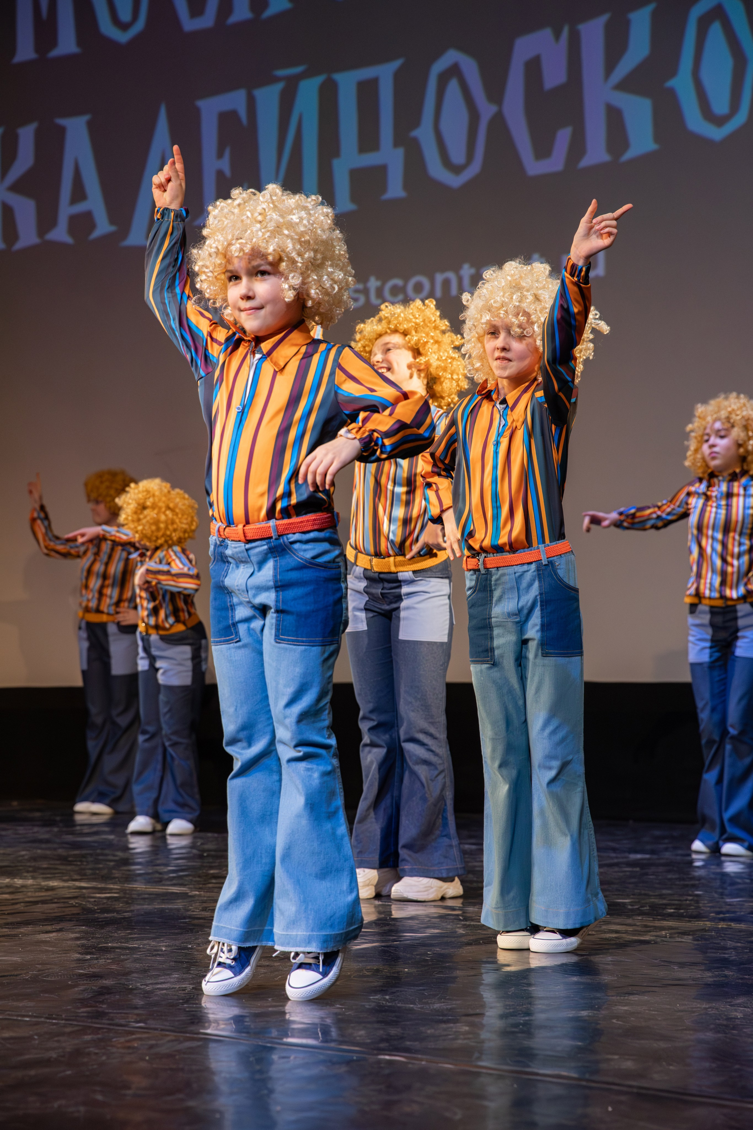 Съемка школьных репортажей в Москве. Семейный и женский фотограф в Москве Надежда Воробьева
