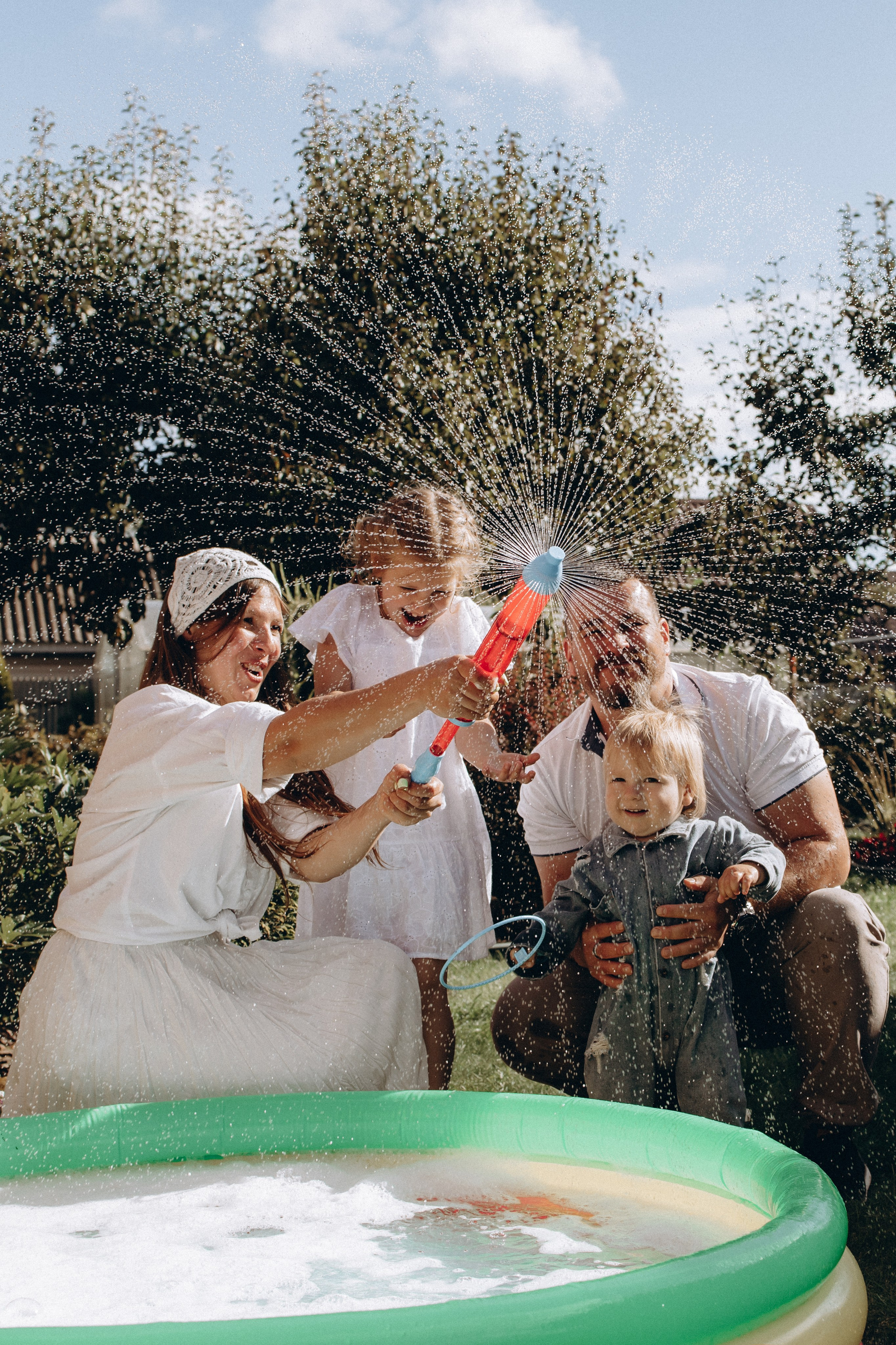 Дачные радости: от урожая до пузырей. Семейный фотограф в Москве, Щелково, Фрязино _ Виктория Степанова