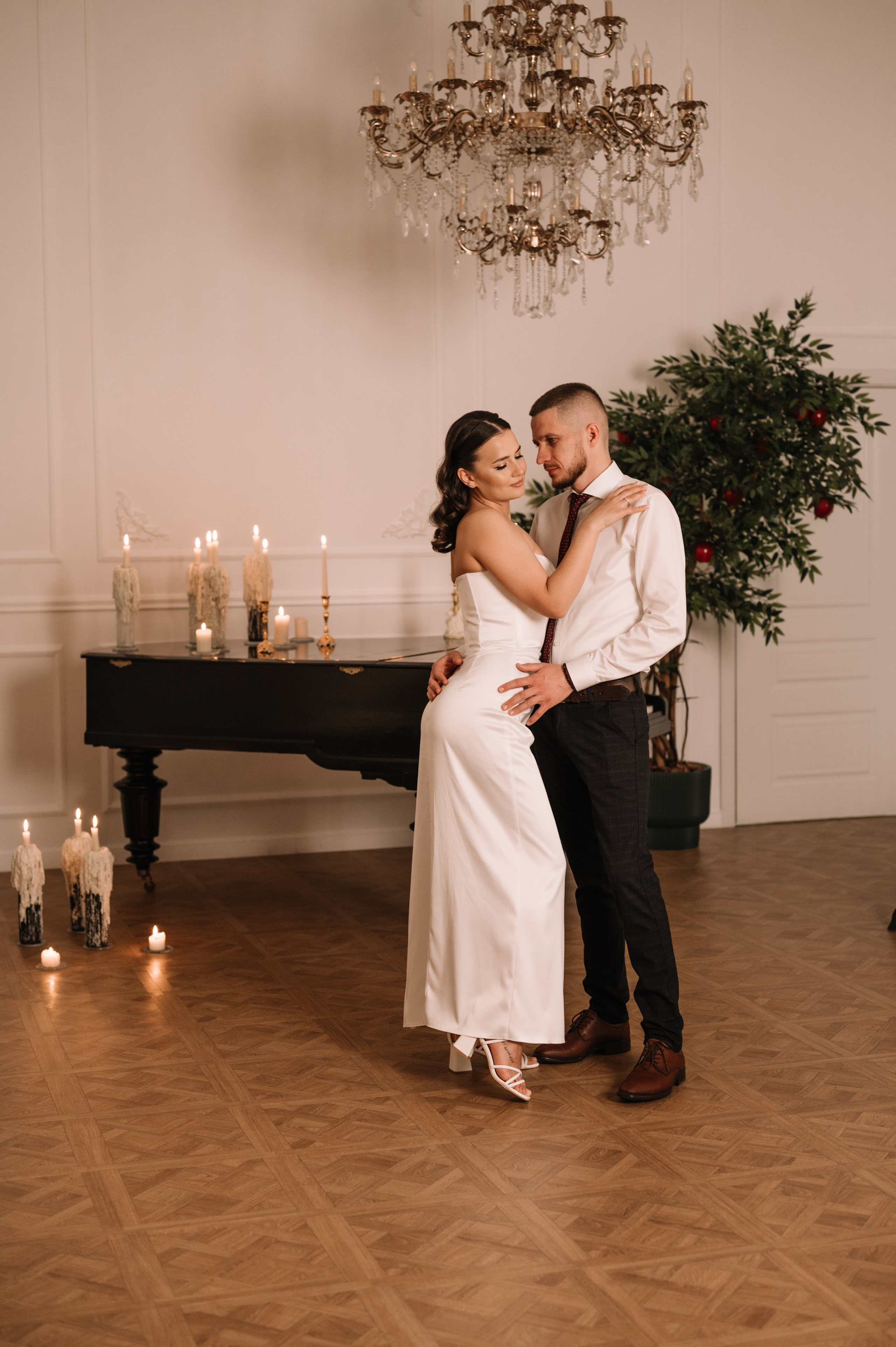 Свадебная фотосессия в студии. Свадебный и семейный фотограф в Краснодаре Алина Мельник