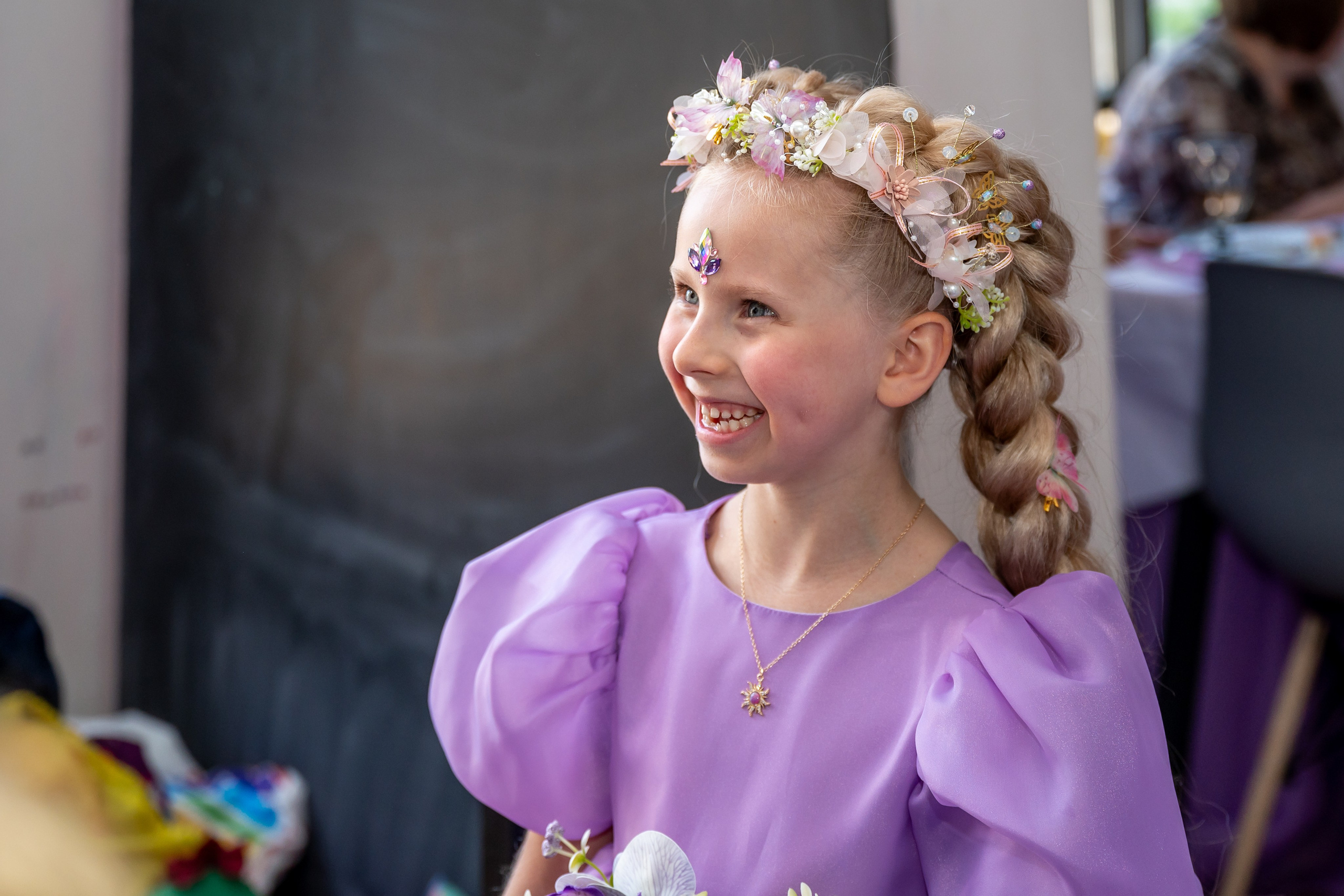 ДР в лофте с фокусником