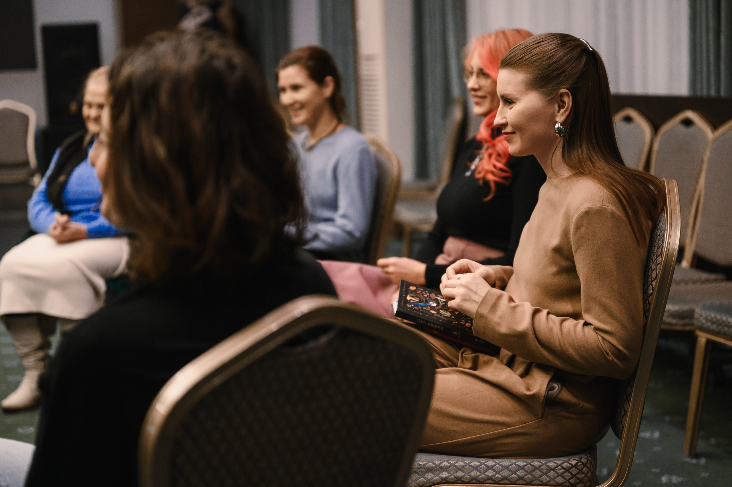 «Театр в квадрате». Клуб Читалка. Wedding and family photographer USA