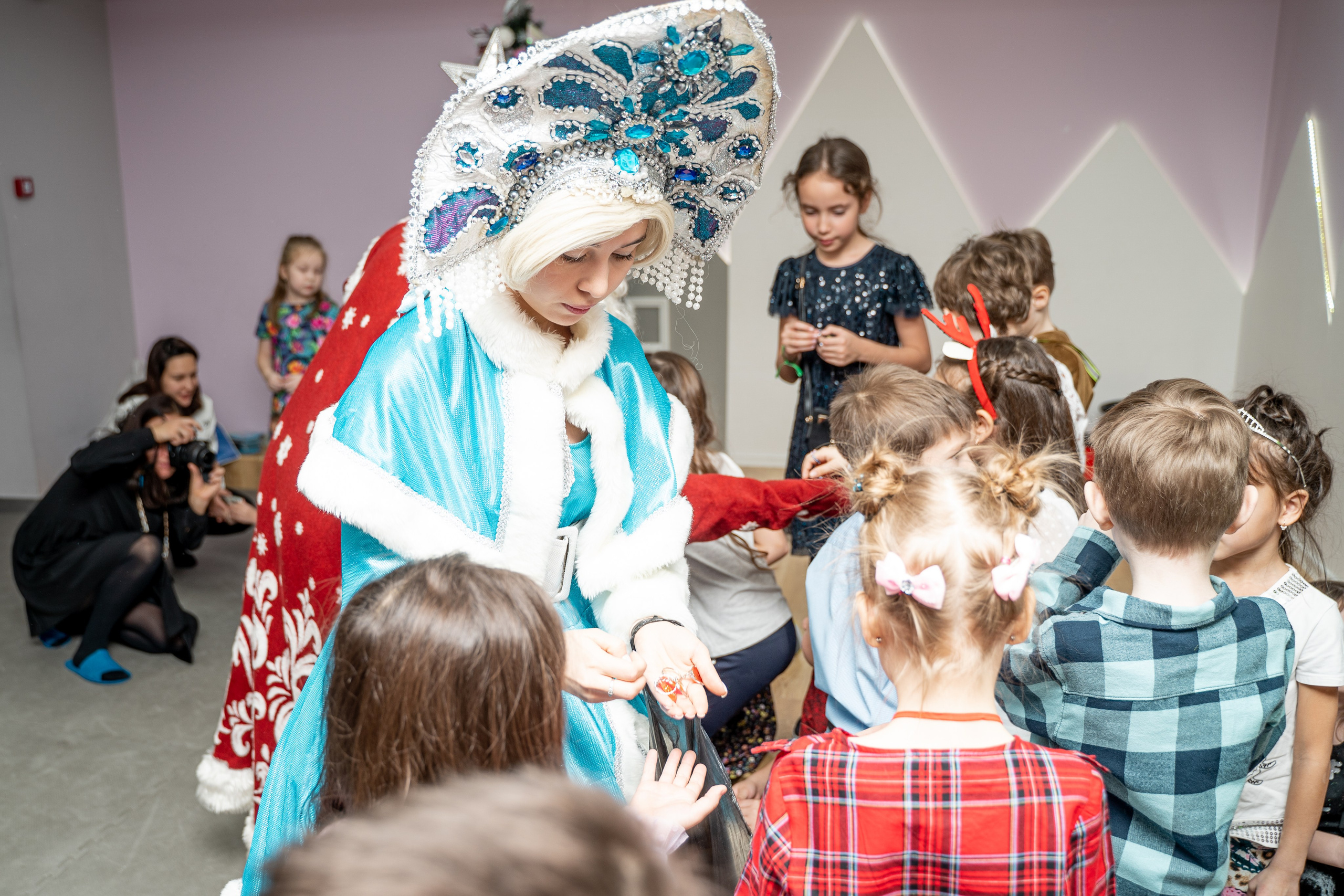 1 гимназия Новогодний утренник. Свадебный и репортажный фотограф в Уфе| Осетрова Ольга