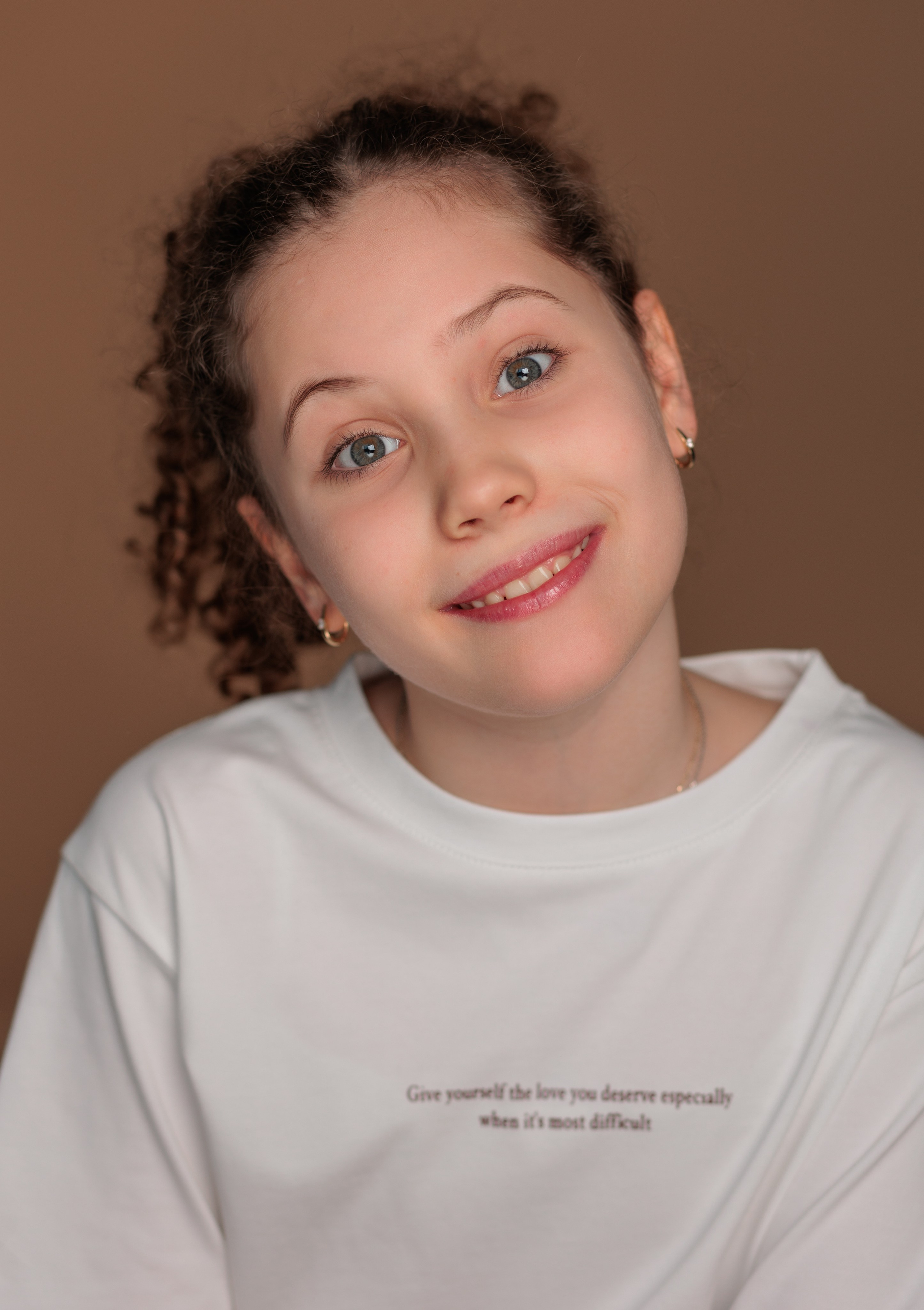 ЕЛИЗАВЕТА. Я фотограф из Москвы к Вашим услугам