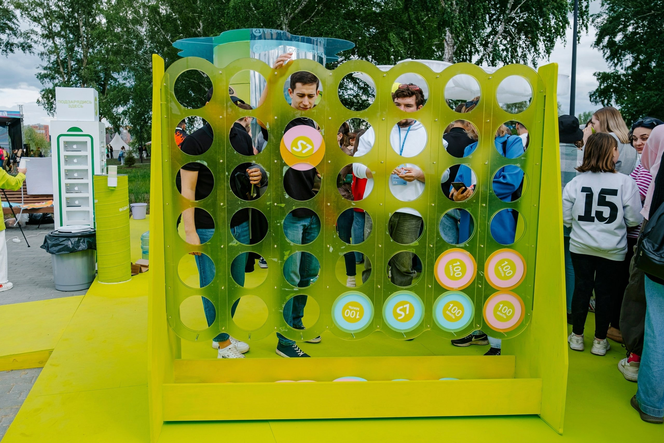 VK Фест 2024. #фотокаквкино | Фотографирую людей