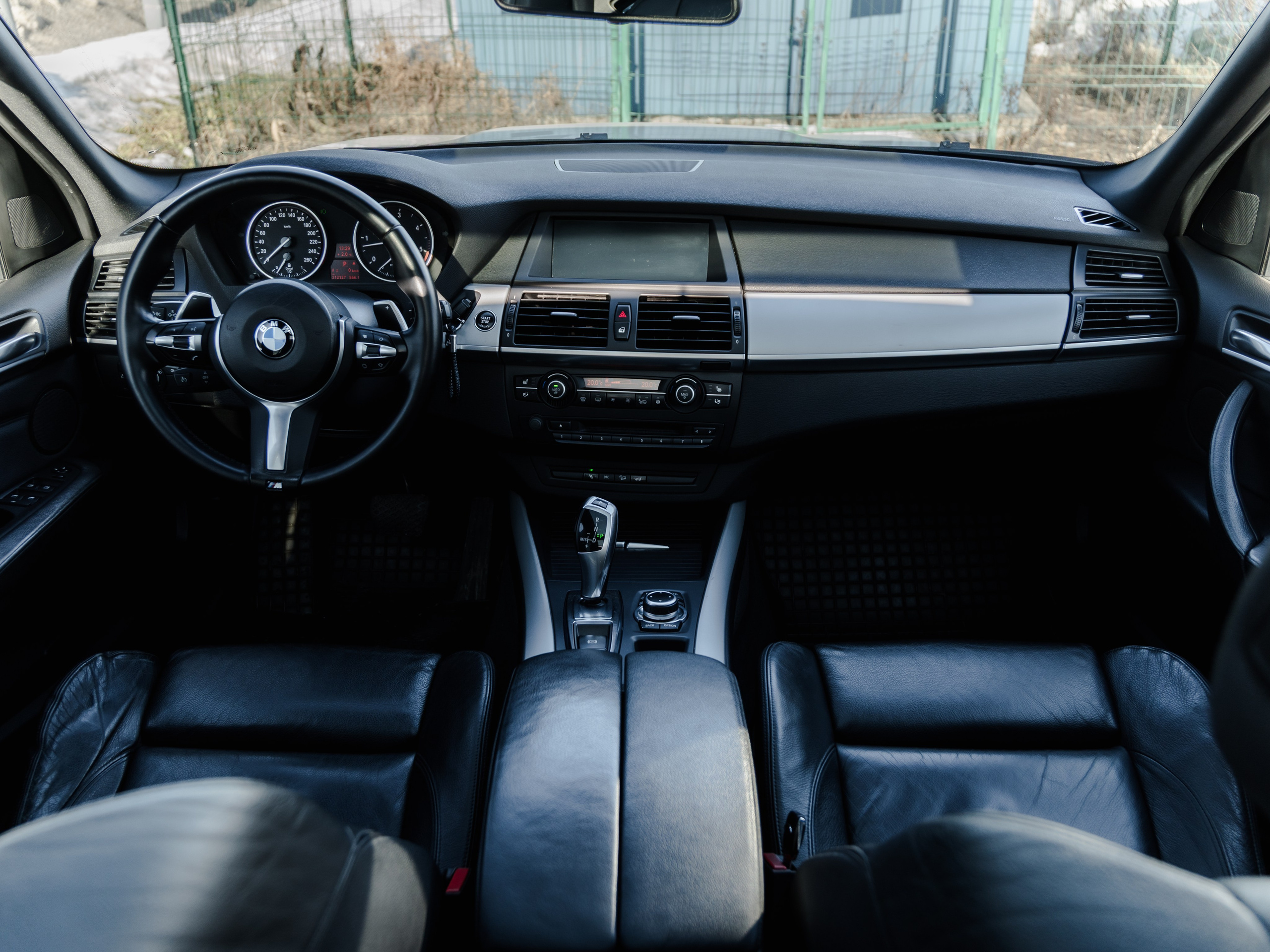 BMW X5 E70. Opasnophoto