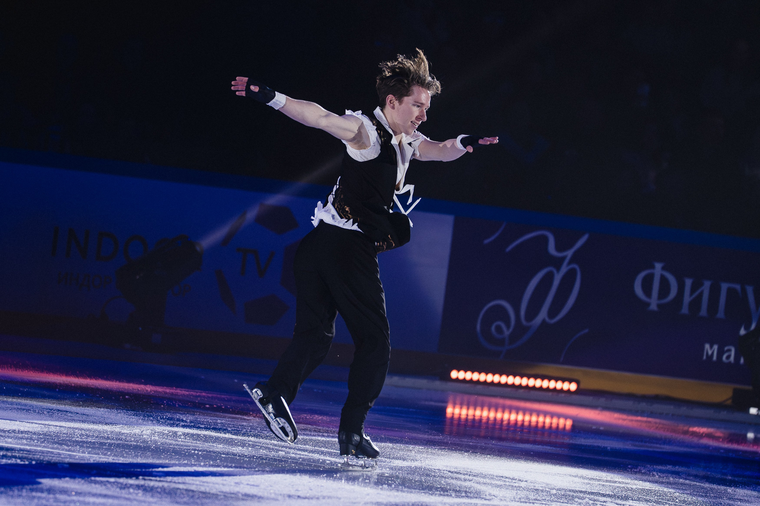 Шоу Этери Тутберидзе в Новосибирске. Воробьева Ксения — Спортивный и танцевальный фотограф Новосибирск