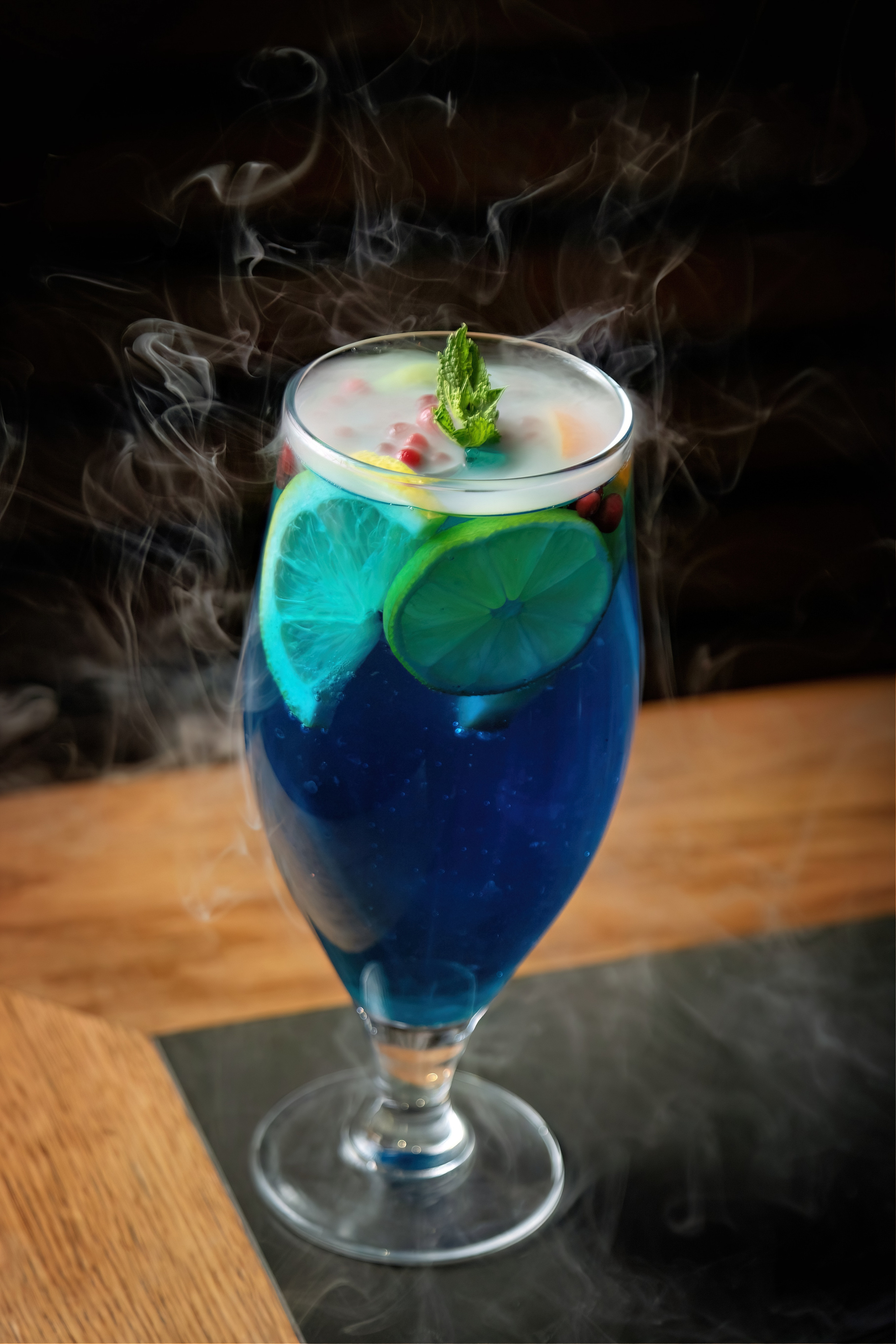 Рекламная фотосессия. Фотограф в Атырау Максим Стадниченко