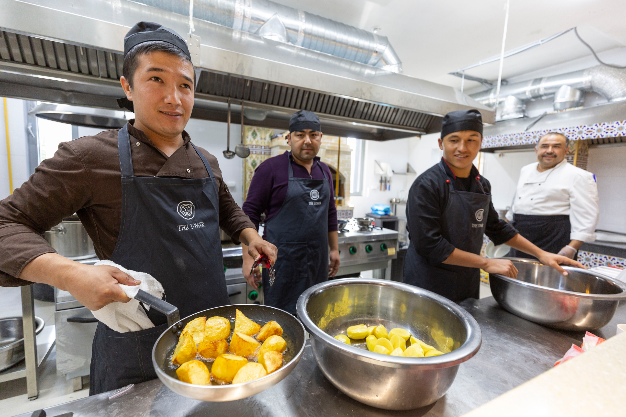 Рекламная фотосессия. Фотограф в Атырау Максим Стадниченко
