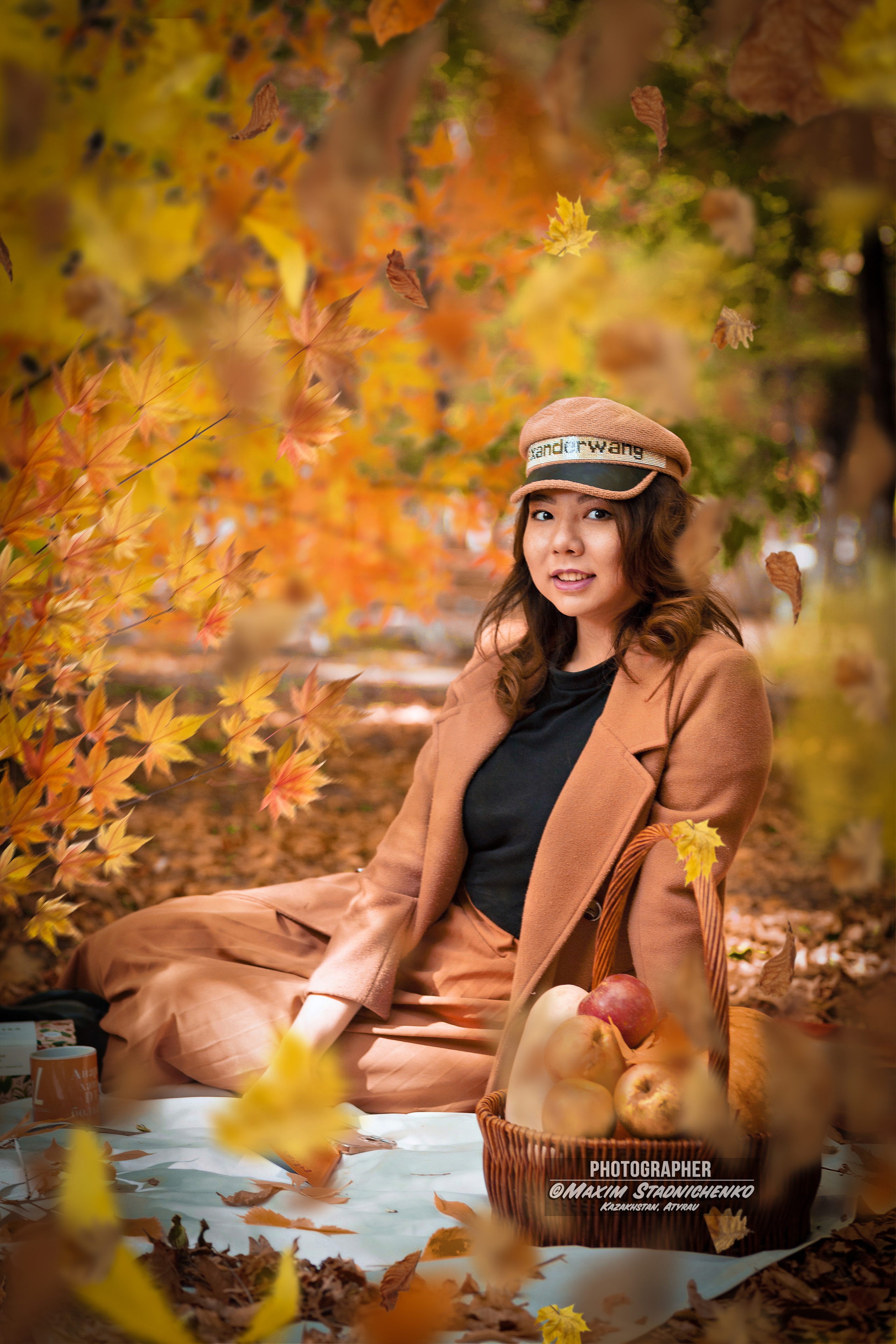 Фотосессия золотая осень. Фотограф в Атырау Максим Стадниченко