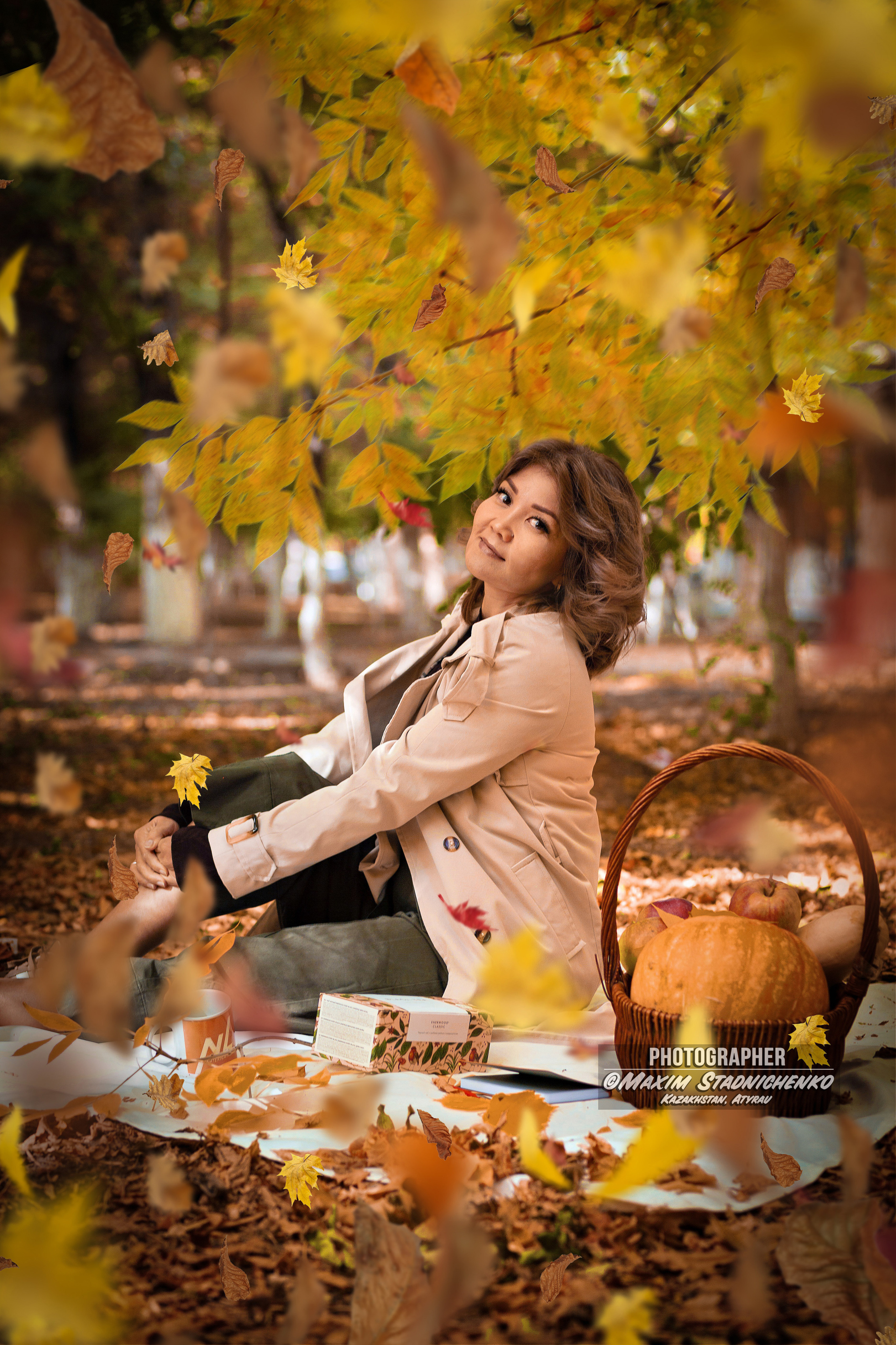 Фотосессия золотая осень. Фотограф в Атырау Максим Стадниченко