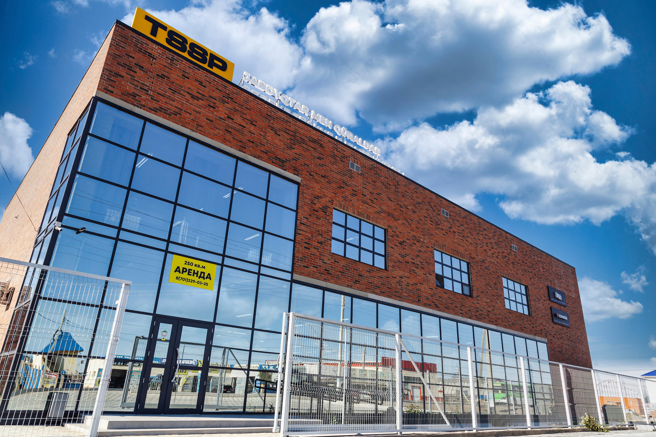 Экстерьерная сьемка. Фотограф в Атырау Максим Стадниченко