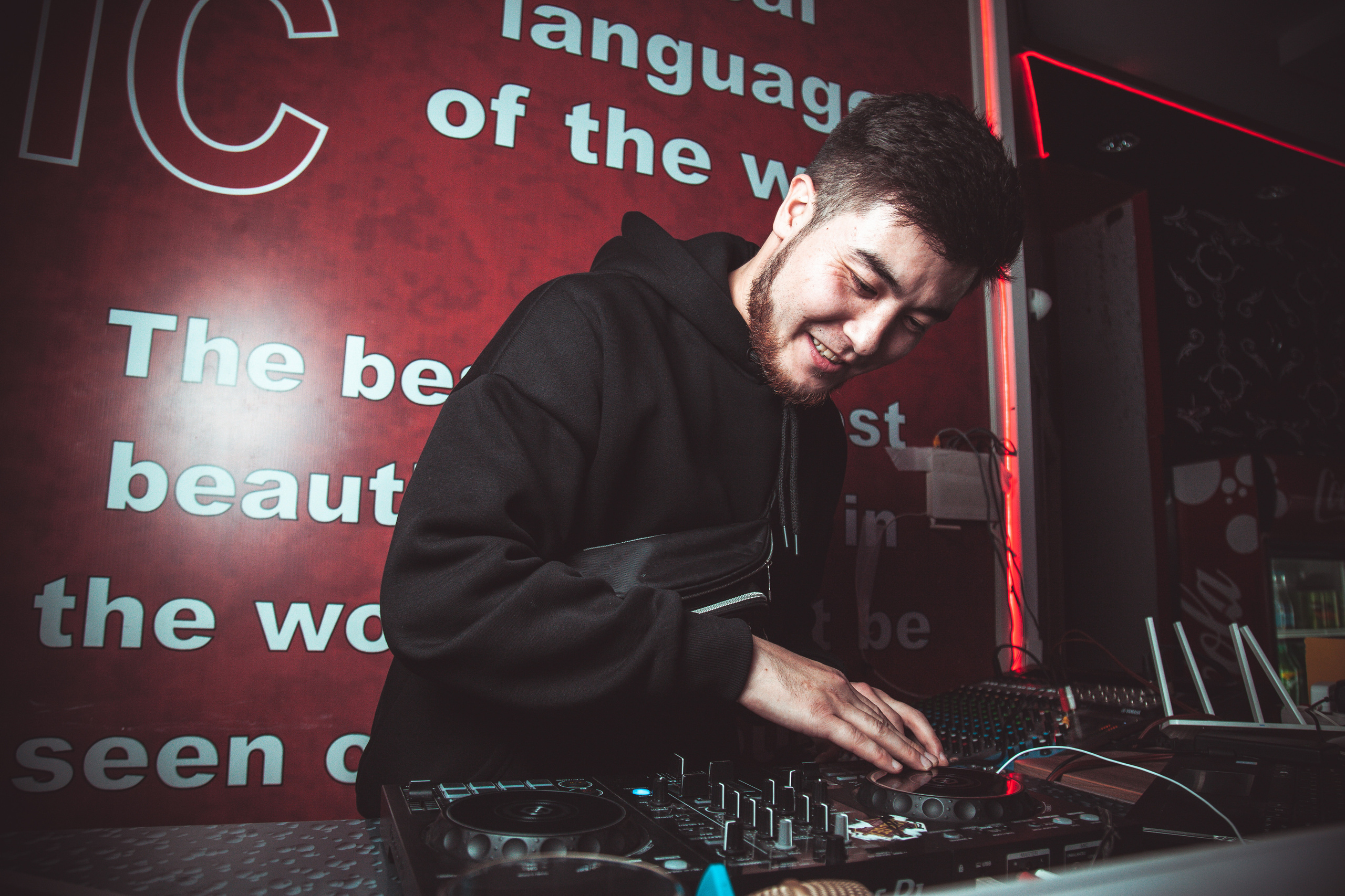 Рекламная фотосессия. Фотограф в Атырау Максим Стадниченко