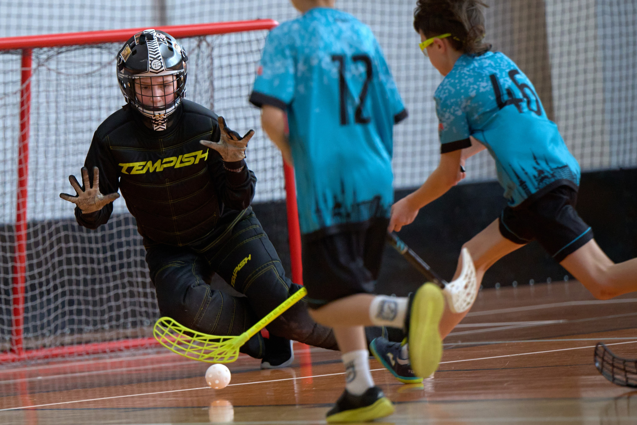 Турнир по флорболу 2025 Ника в Ижевске. Спортивный репортажный фотограф в Ижевске Сергей Мерзляков