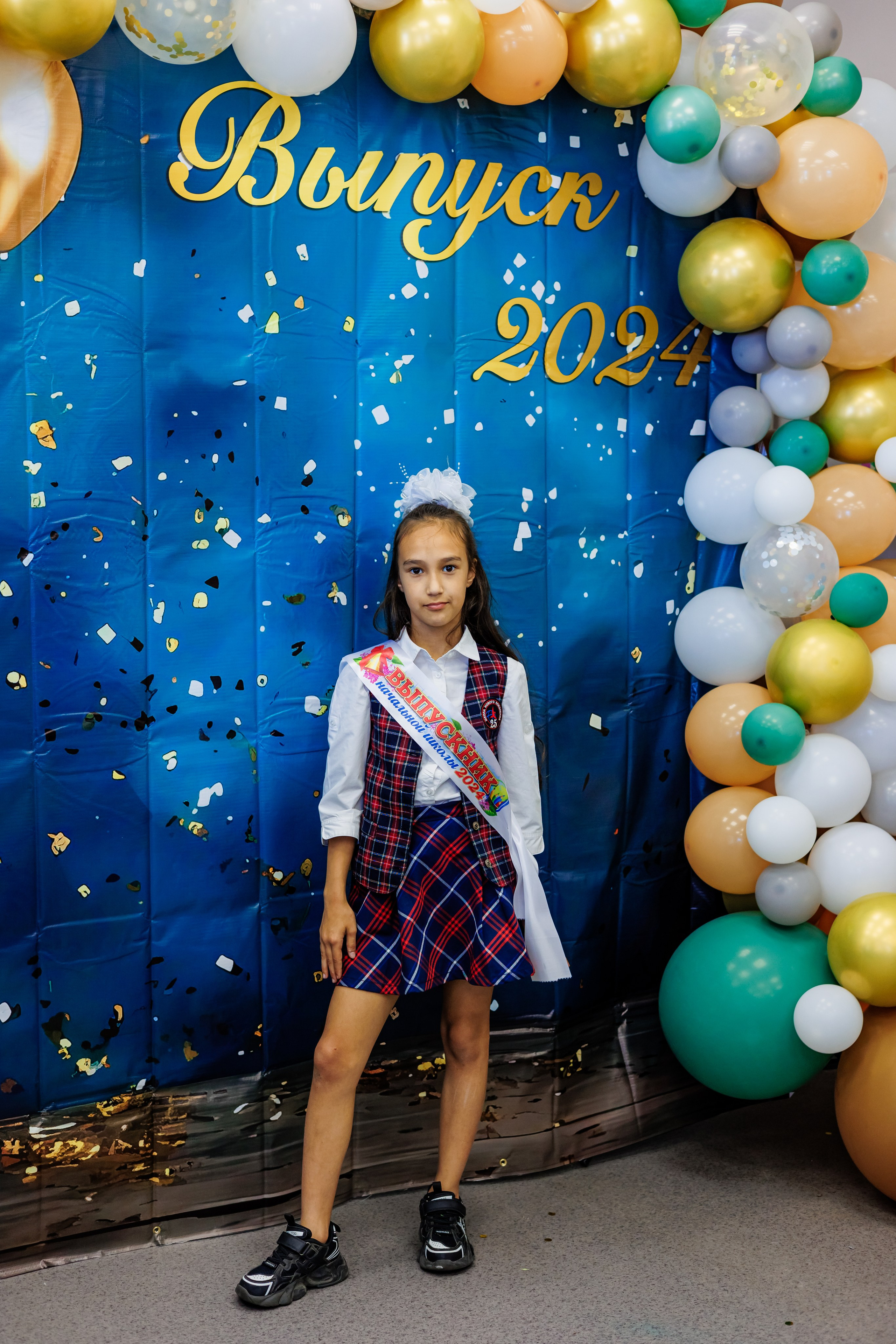 Выпуск 4а 25школа'24 год. Свадебный и семейный фотограф в Армавире