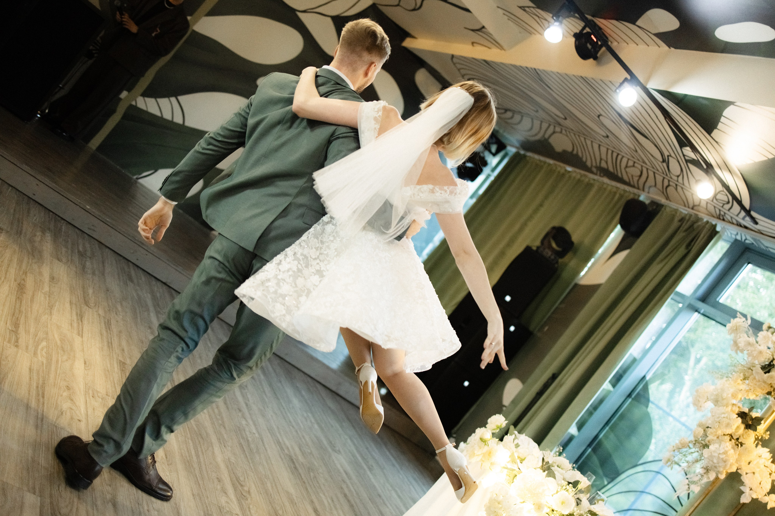 L | A. Свадебный и портретный фотограф в Новосибирске Любовь Исакова