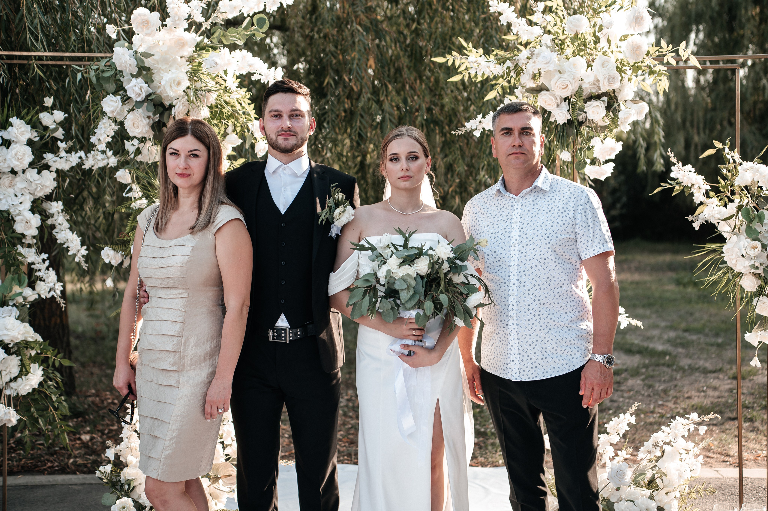 Даниил и Валерия. Черная утка. Полный день. Фотограф Екатерина Бочарникова