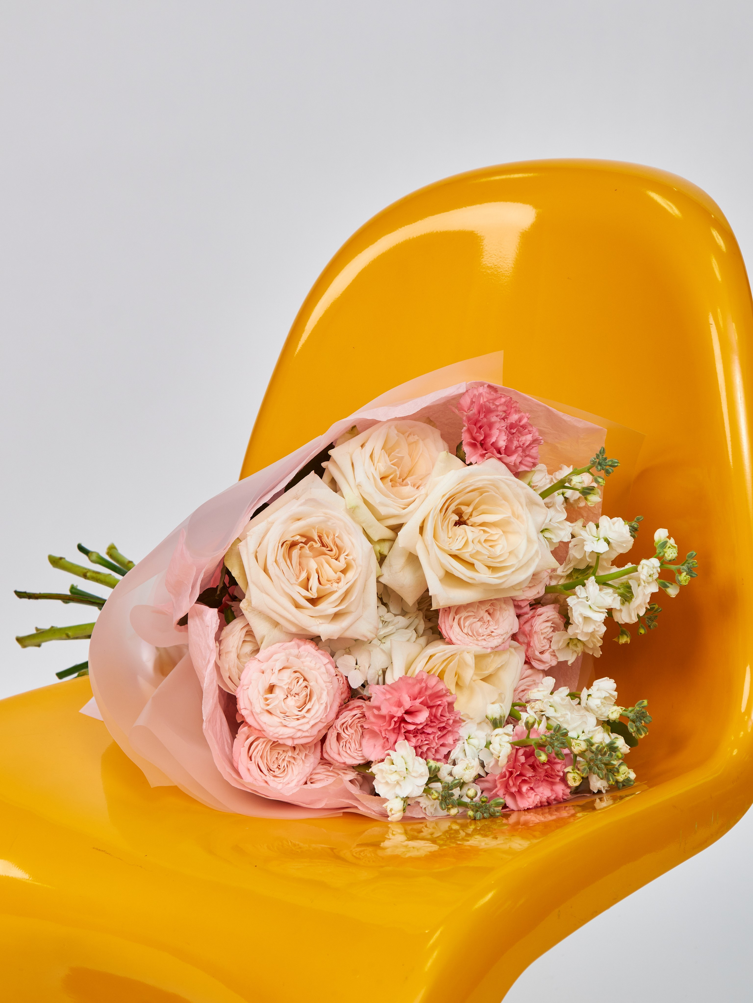 Съемка каталога одежды с акцентом на комфорт и удобство носки (эластичность, посадка) в лайфстайле в Москве