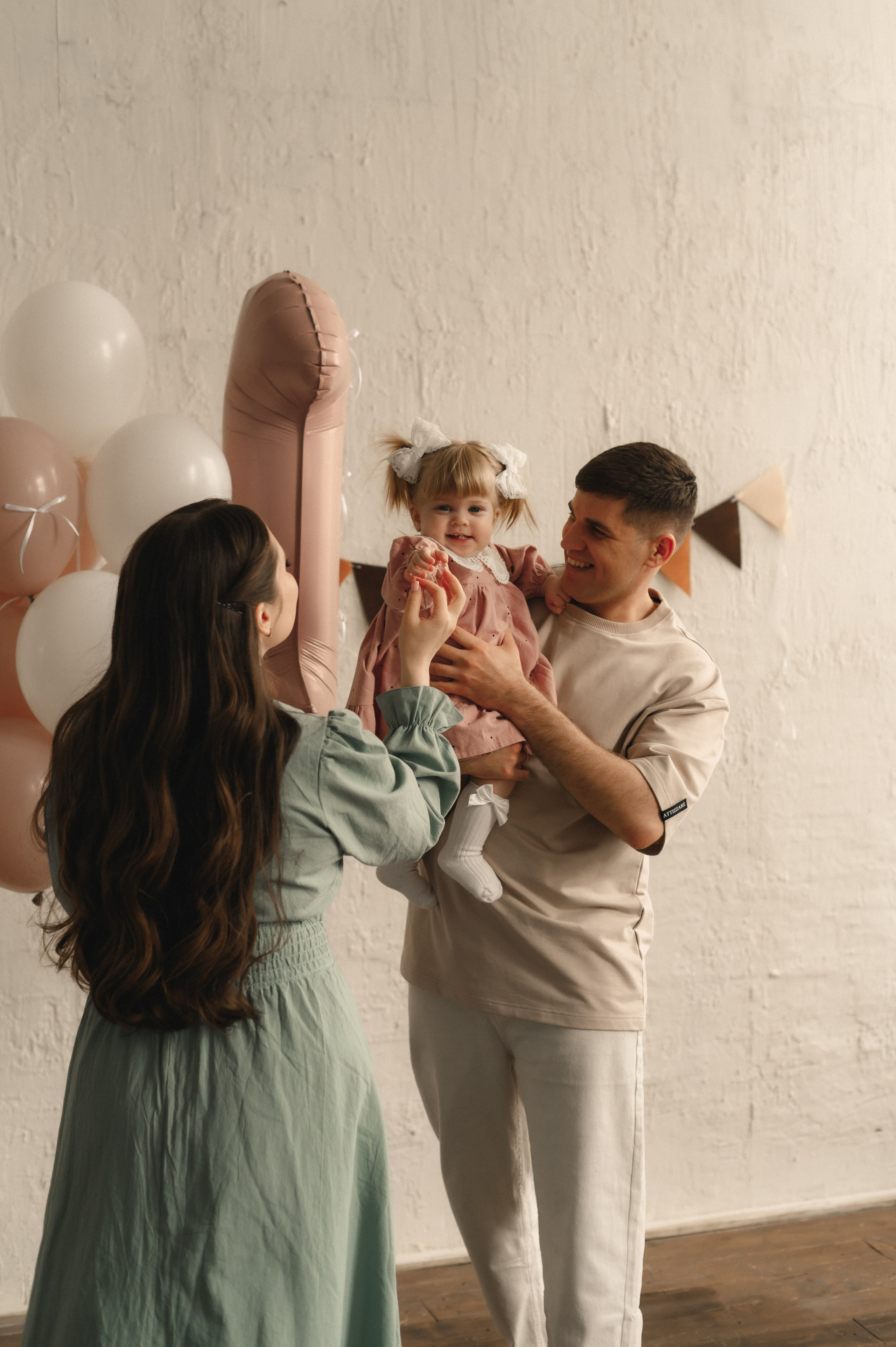 Годик Аделине. Студийная съёмка. Семейный фотограф в г. Ставрополь, Сорокина Мария