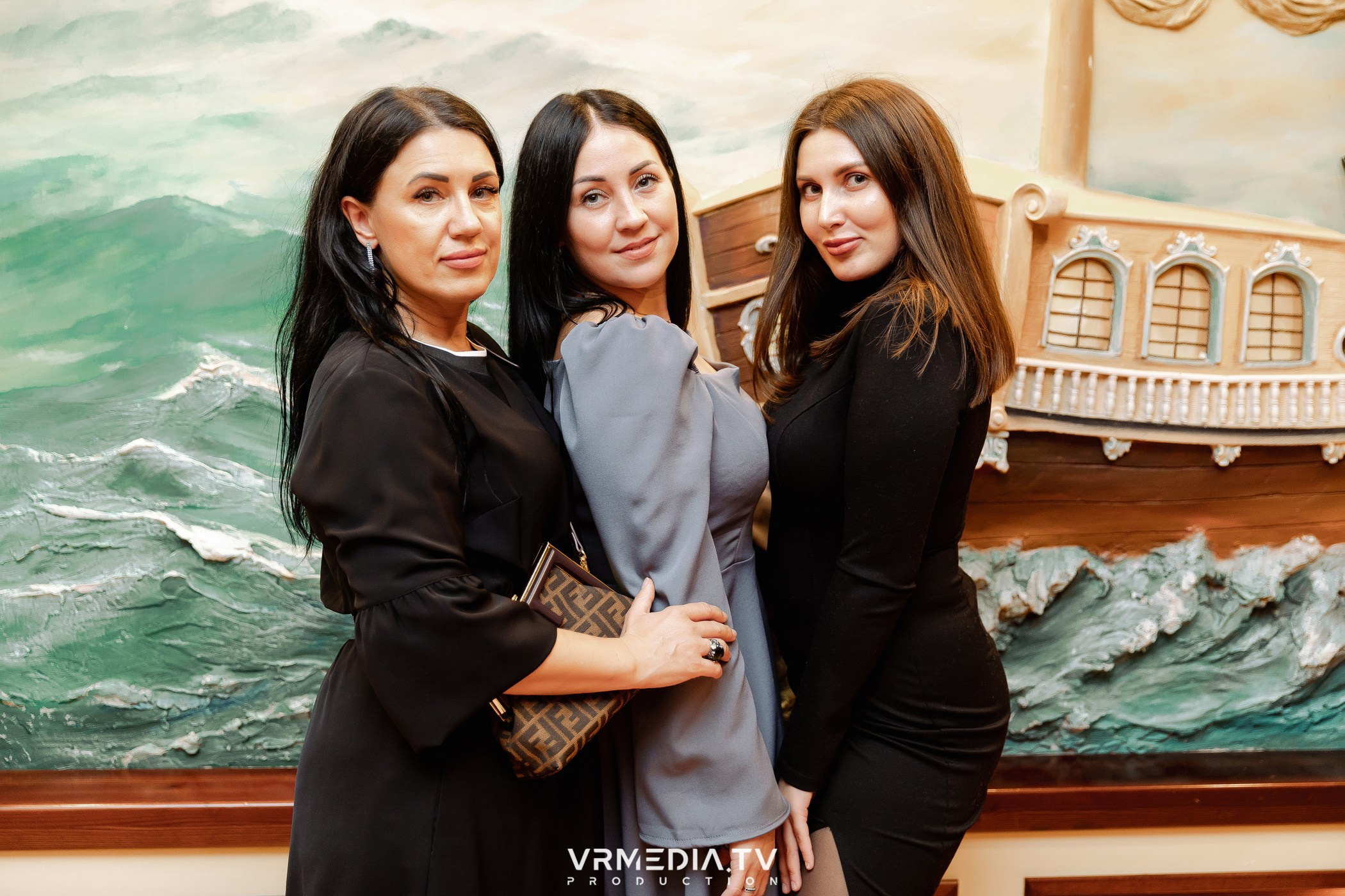 Выходные в ресторане «Лазурный берег»