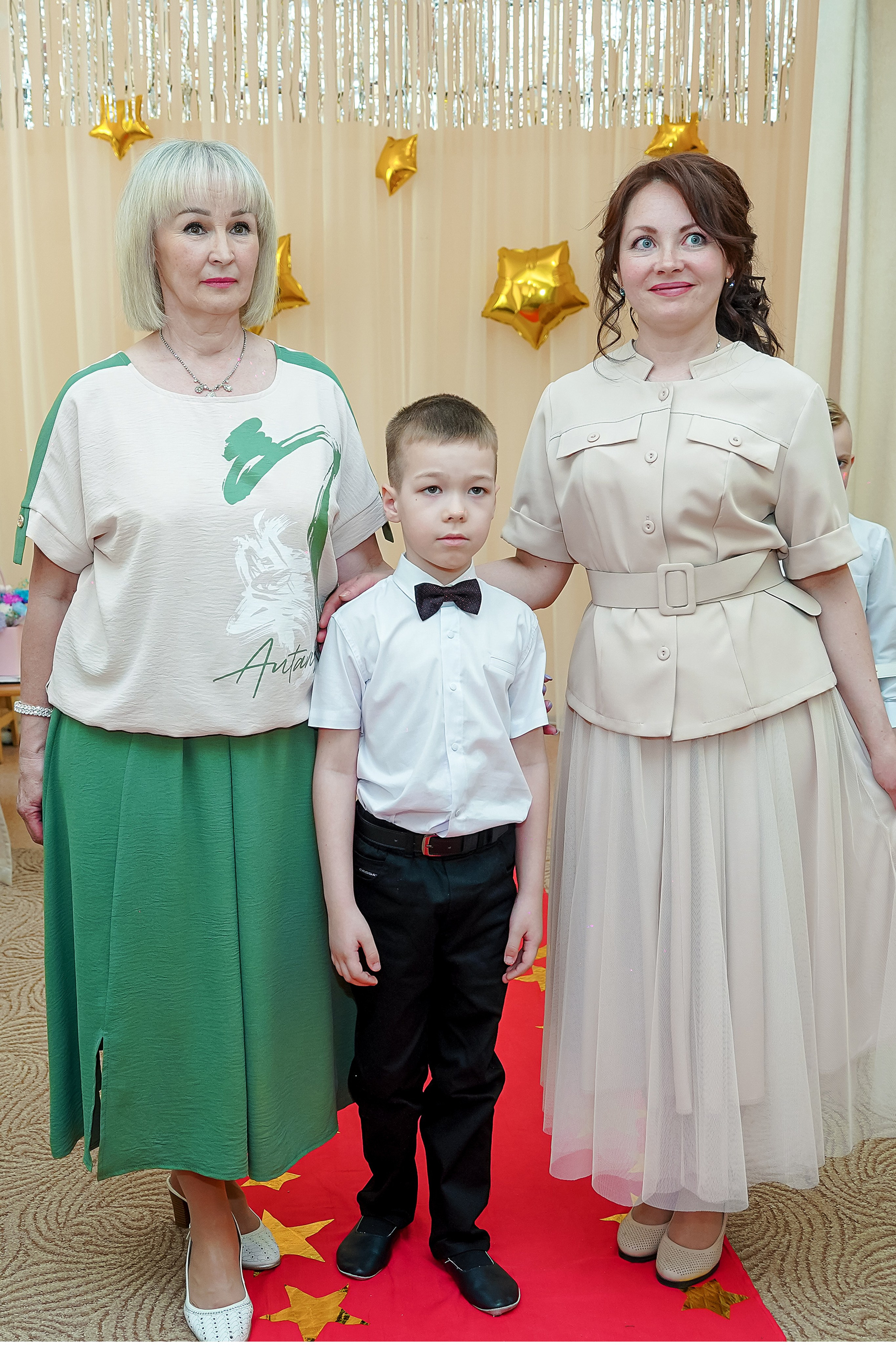 Фотосъемка видеосъёмка фотограф видеооператор новогодних утренников  в. Фотограф, видеооператор Нина Коршунова