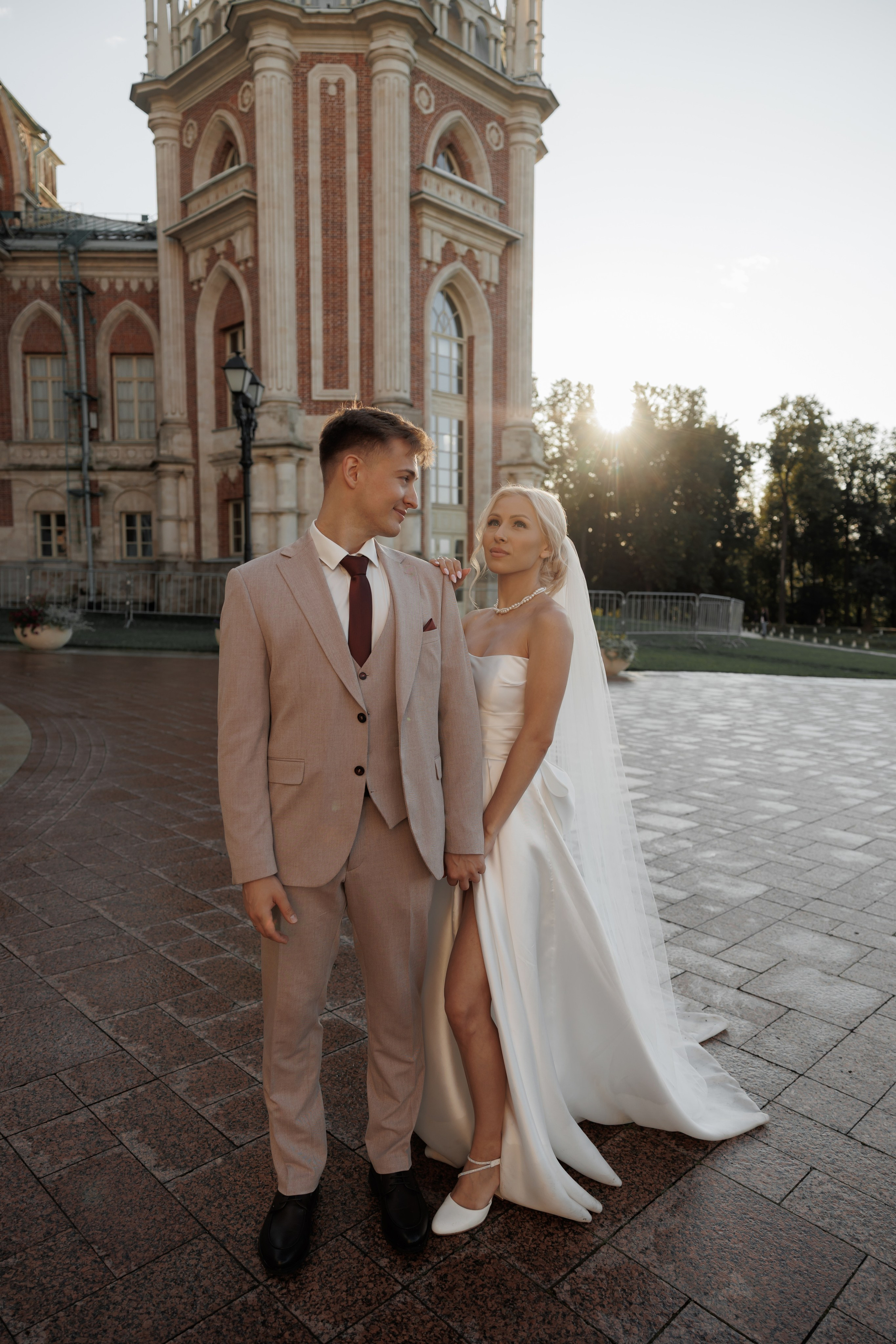 Отель «Милан», Шипиловский ЗАГС, прогулка в парке Царицыно. Свадебный и репортажный фотограф (Москва, Королев и другие)