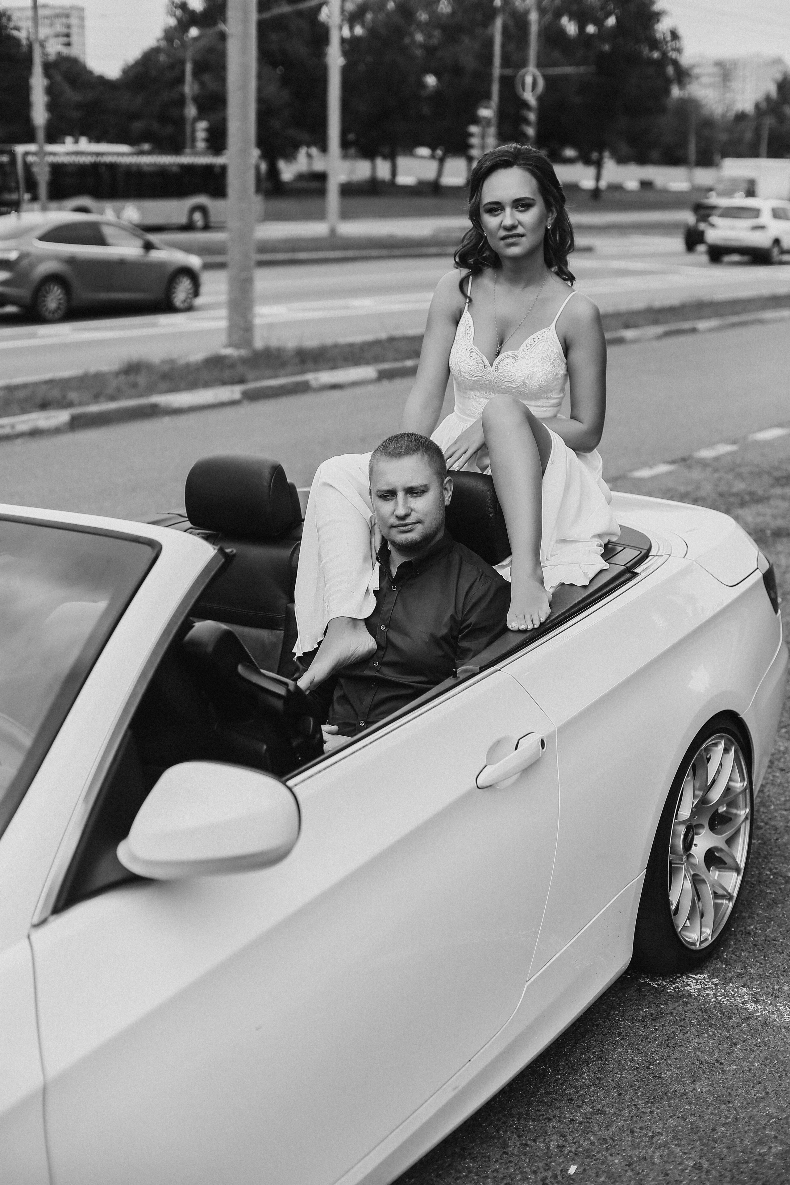 Свадебная прогулка в Ч\Б. Фотограф Антон Чупринин