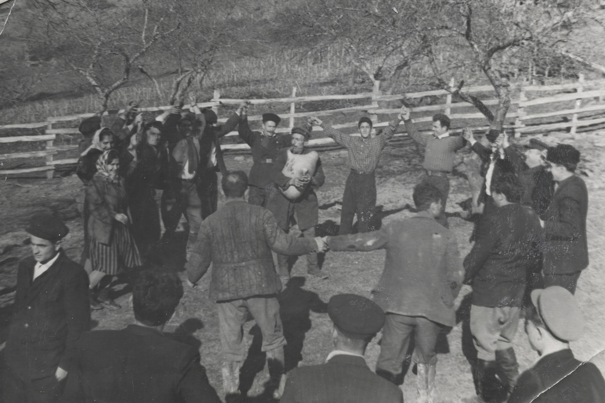 Свадьба Париназа Галустяна, 17 февраля 1952. Архив Амалии Игнатосян. 