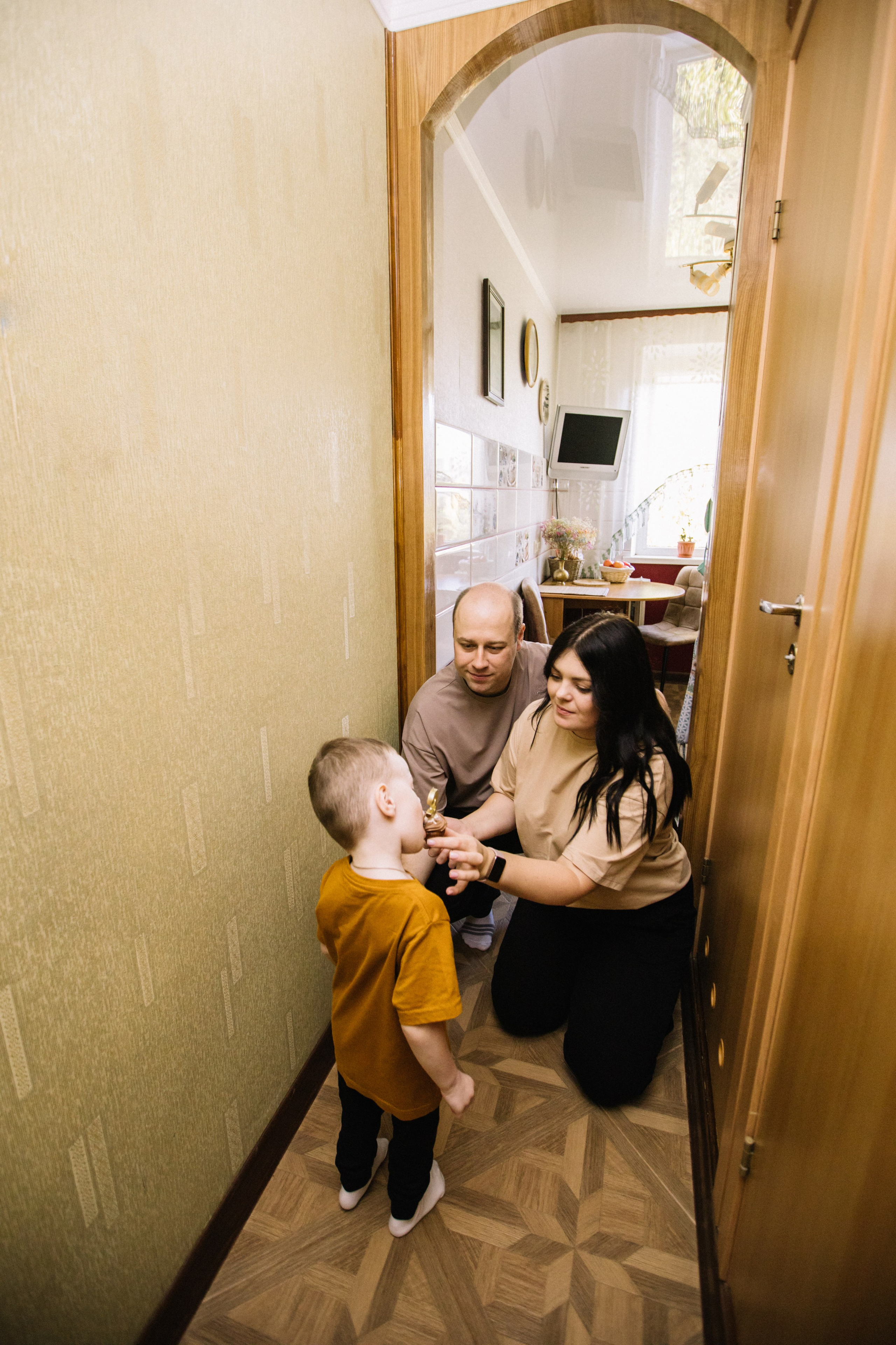 Ярослав + Юля + Егор. Главная