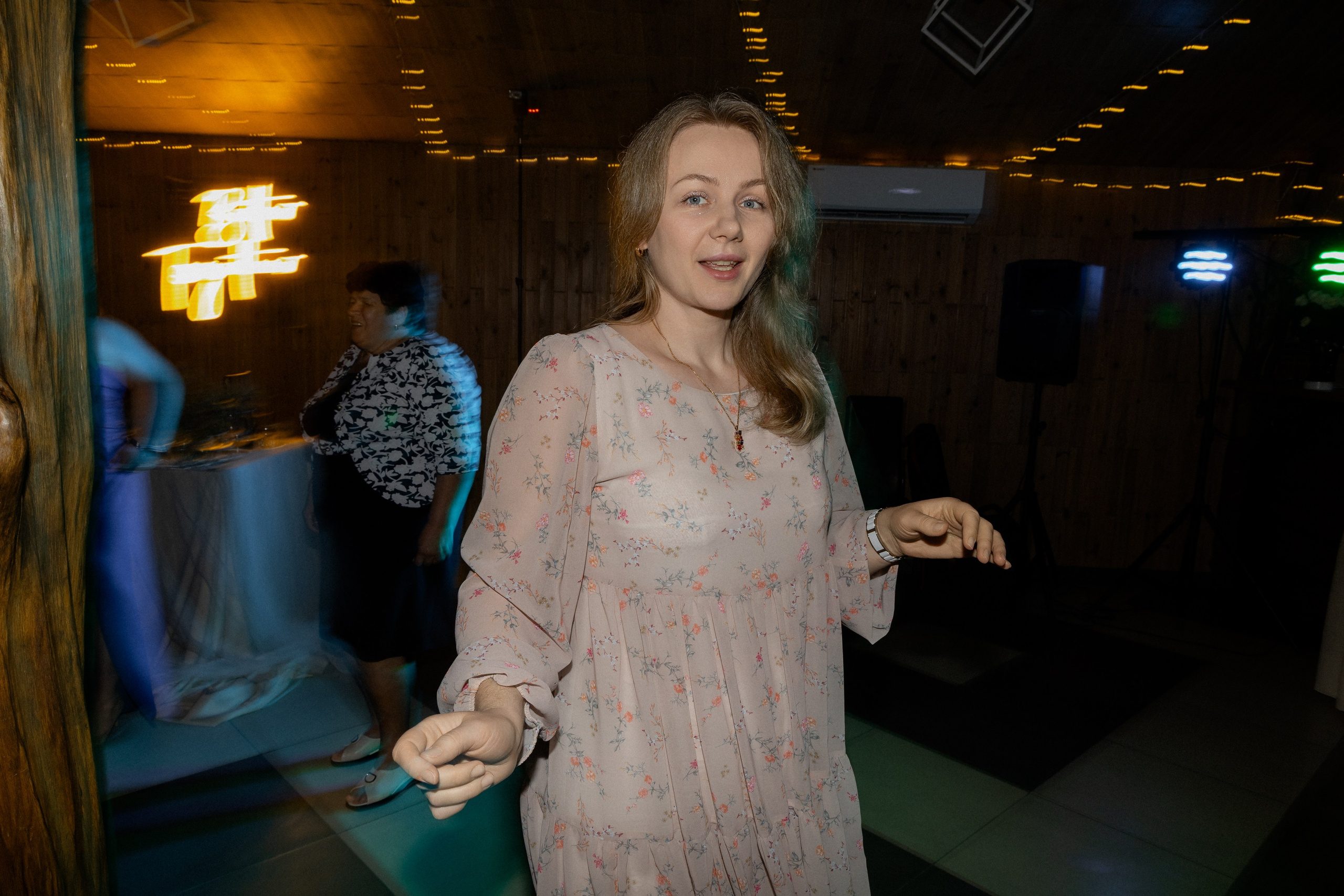 Свадебная фотосессия в агроусадьбе Лабодянка в Минске. Свадебный фотограф в Минске/Беларуси Сергей Спиридонов