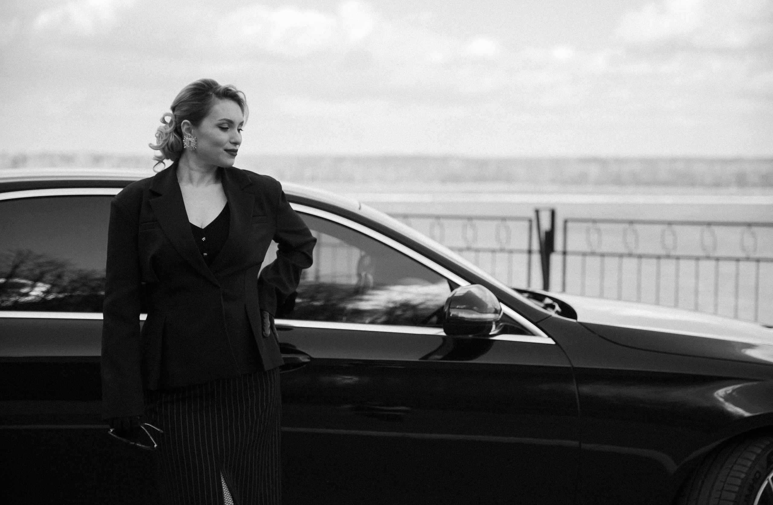 Марина. По следам Хельмута Ньютона. Евгения Мусатова — женский фотограф. Работаю в республике Удмуртия. Выезжаю на съемки в другие города